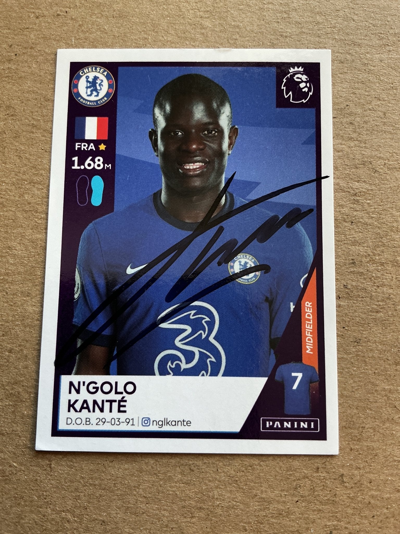 N’Golo Kanté, France 🇫🇷 Chelsea FC 2021 Panini hand signed - Autographs-World