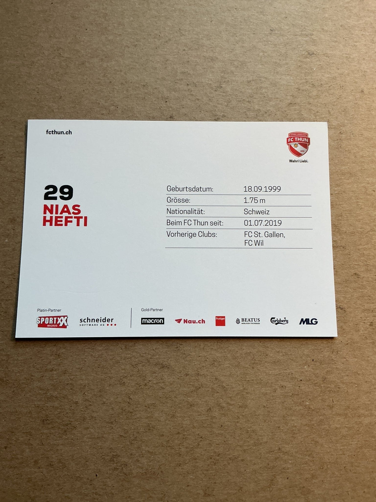 Nias Hefti, Switzerland 🇨🇭 FC Thun 2020/21 hand signed - Autographs-World