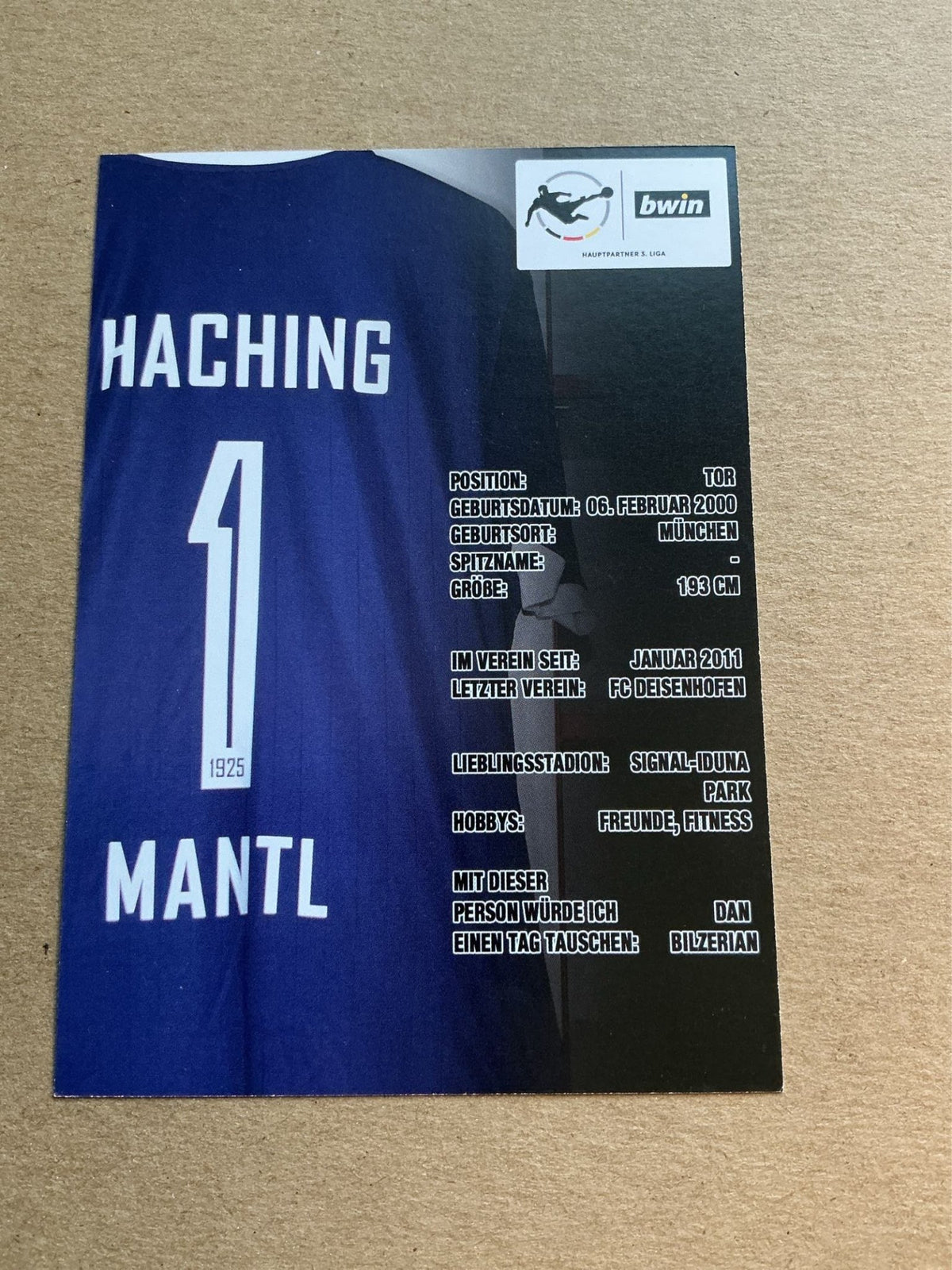 Nico Mantl, Germany 🇩🇪 SpVgg Unterhaching 2019/20 hand signed - Autographs-World