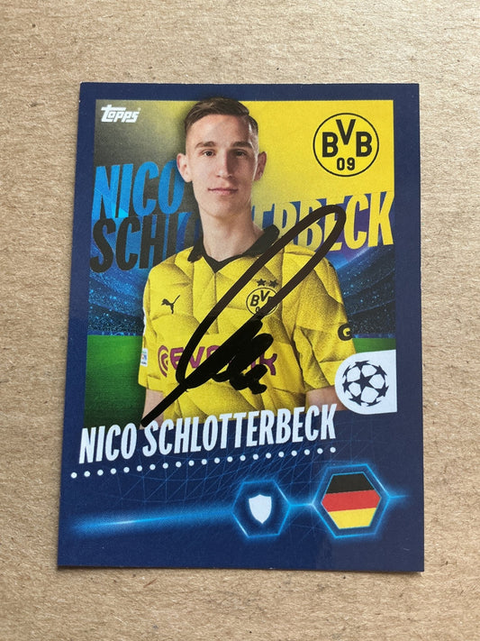 Nico Schlotterbeck, Germany 🇩🇪 Borussia Dortmund 2023/24 Topps hand signed - Autographs-World