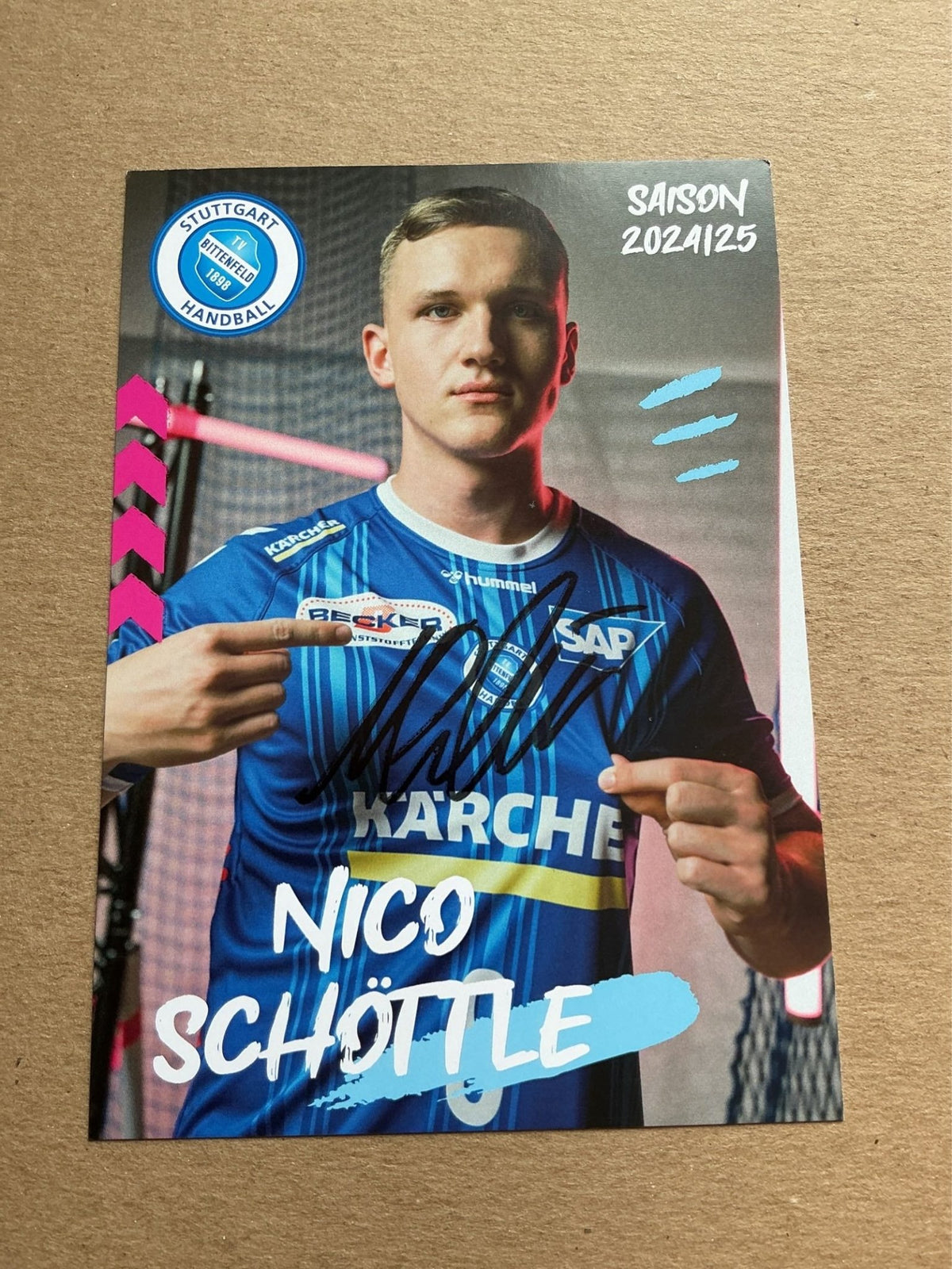 Nico Schöttle, Germany 🇩🇪 TVB 1898 Stuttgart 2024/25 hand signed - Autographs-World
