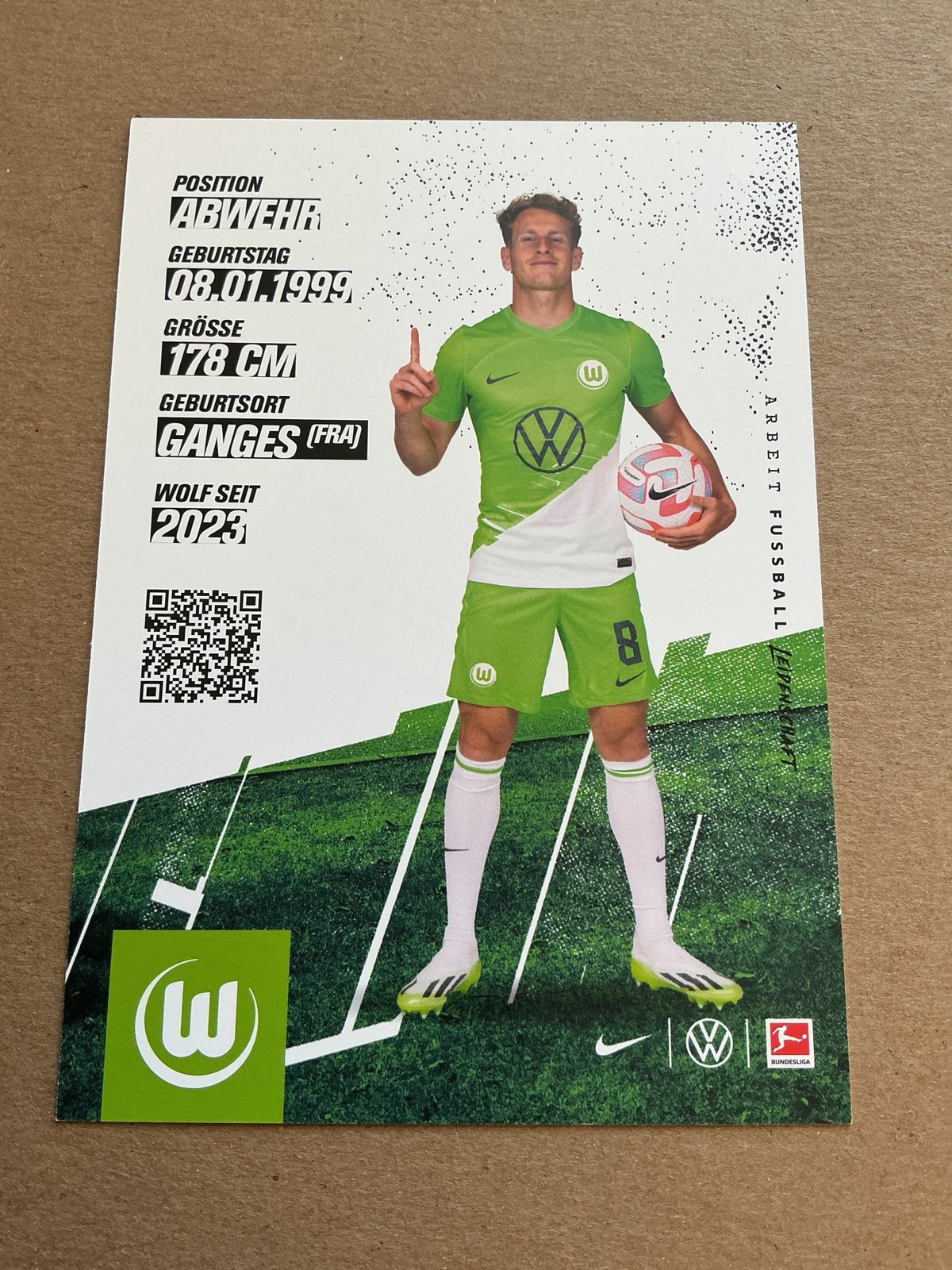 Nicolas Cozza, France 🇫🇷 VfL Wolfsburg 2023/24 hand signed - Autographs-World