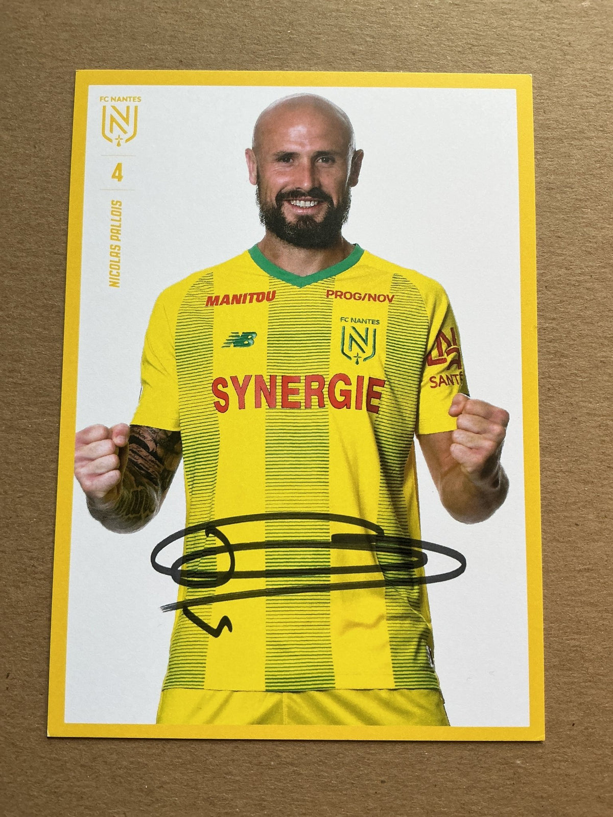 Nicolas Pallois, France 🇫🇷 FC Nantes 2019/20 hand signed - Autographs-World
