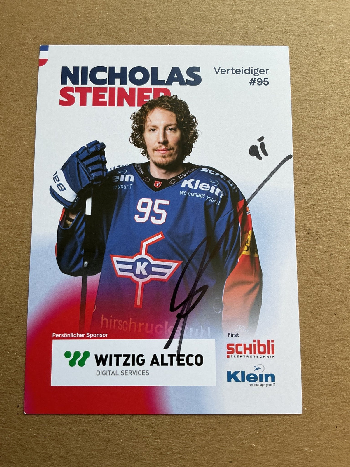 Nicolas Steiner, Switzerland 🇨🇭 EHC Kloten 2025/26 hand signed - Autographs-World