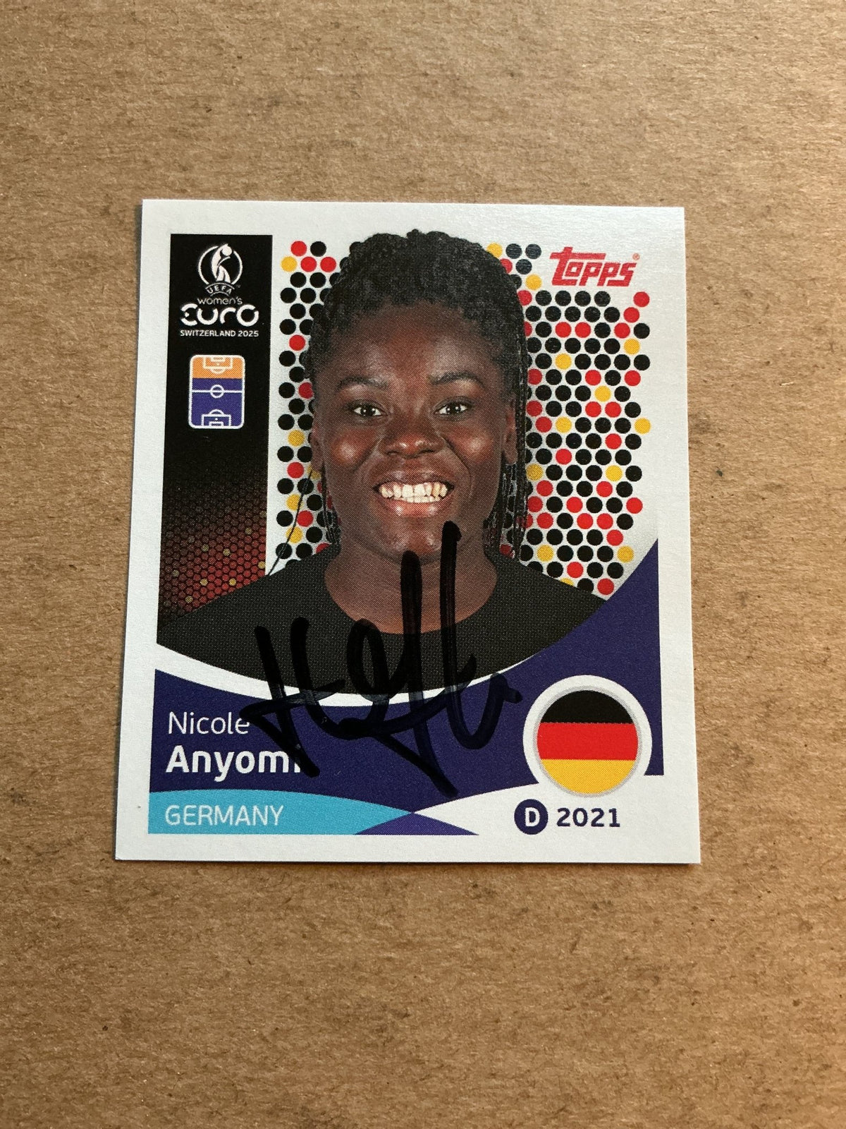 Nicole Anyomi, Germany 🇩🇪 UEFA Women’s Euro Cup 2025 Topps hand signed - Autographs-World