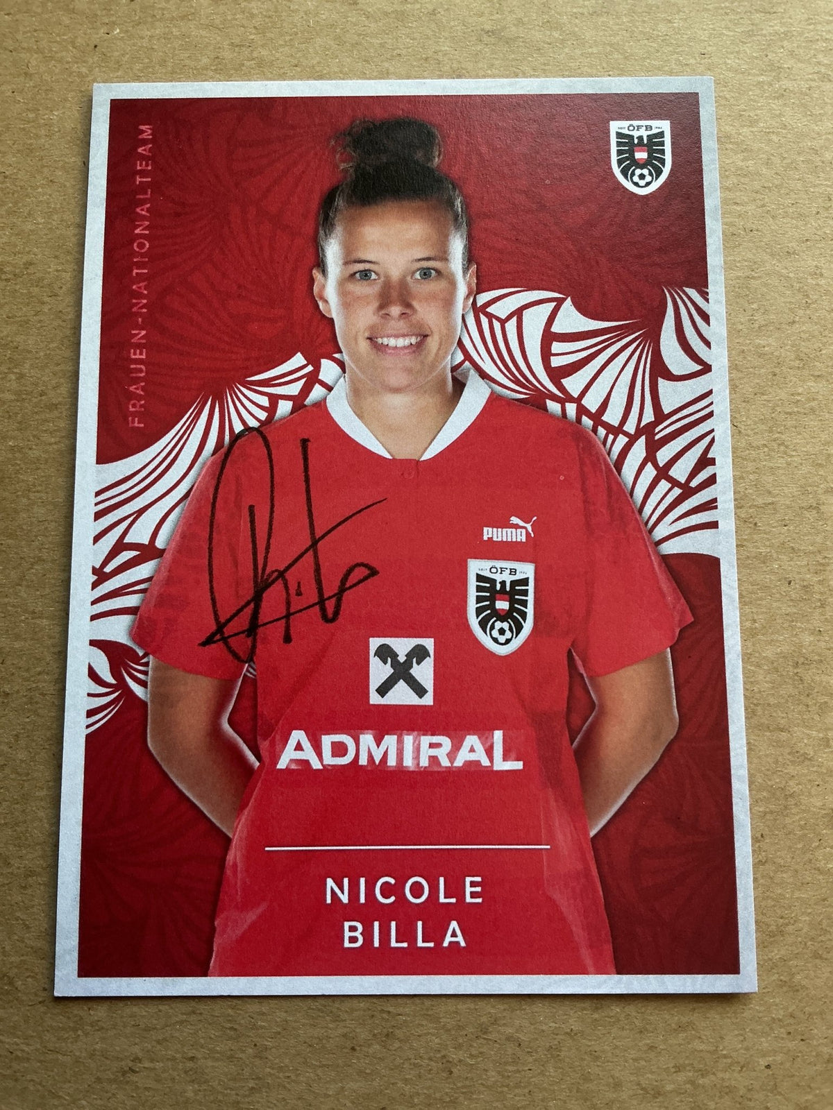 Nicole Billa, Austria 🇦🇹 2024 TSG Hoffenheim hand signed - Autographs-World