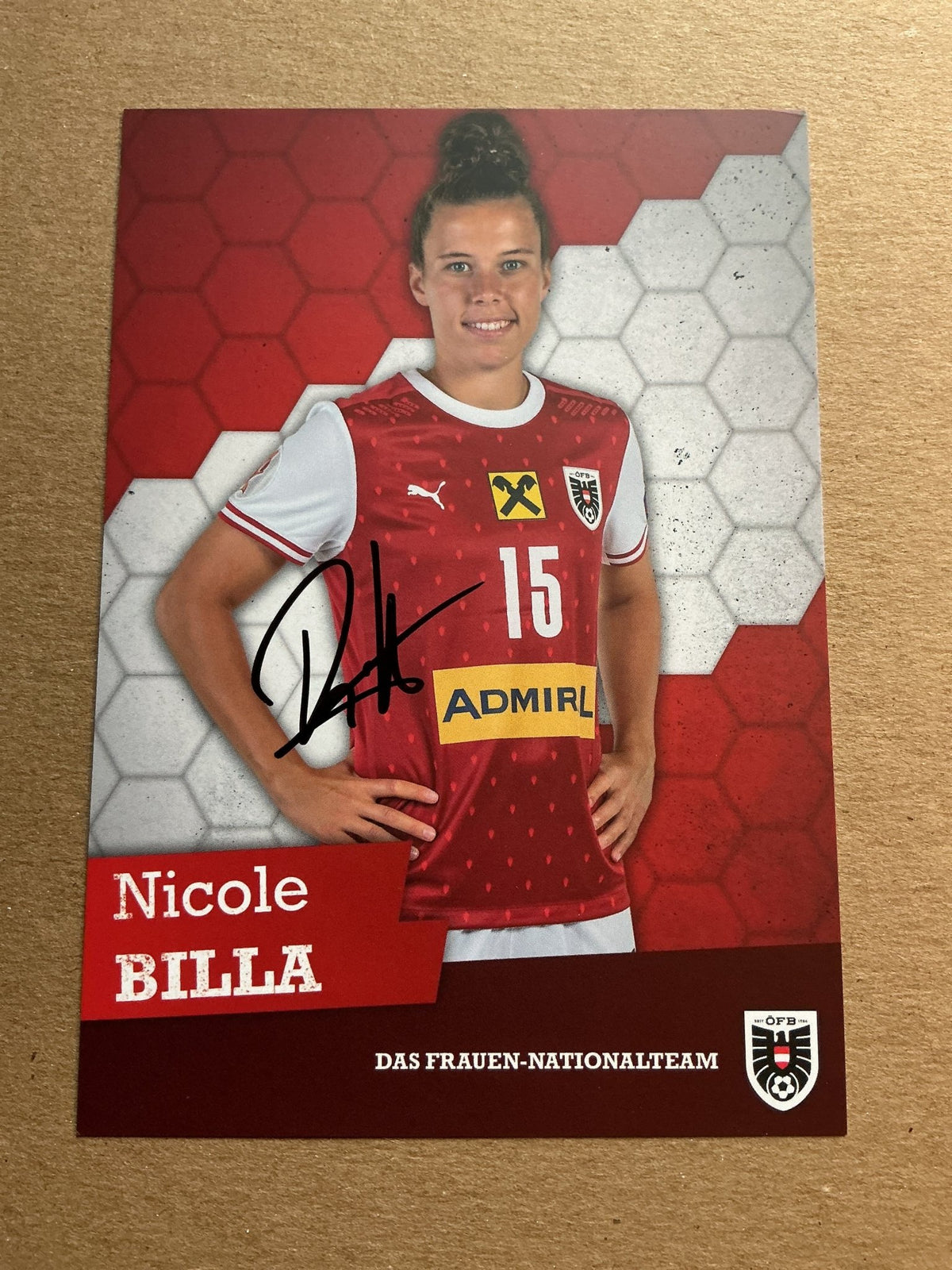 Nicole Billa, Austria 🇦🇹 UEFA Women’s Euro 2022 hand signed - Autographs-World