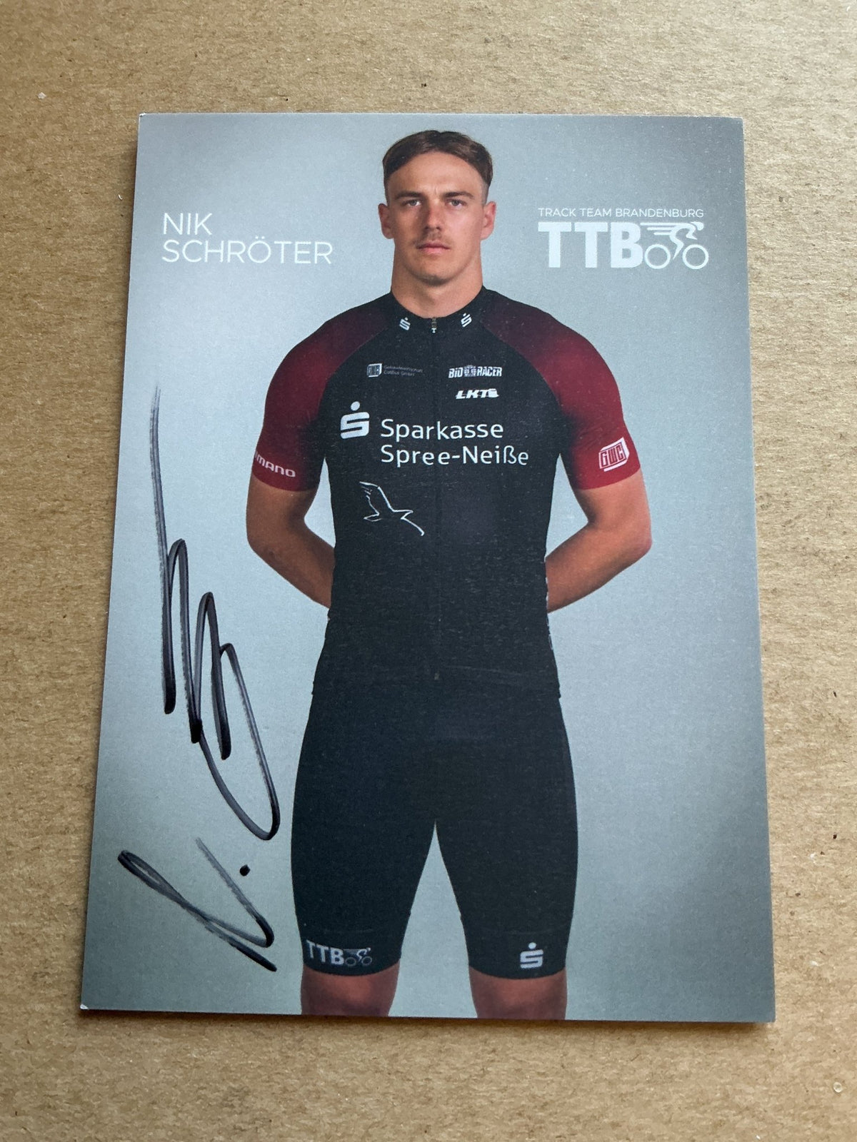 Nik Schröter, Germany 🇩🇪 Cycling Summer Olympics 2024 hand signed - Autographs-World