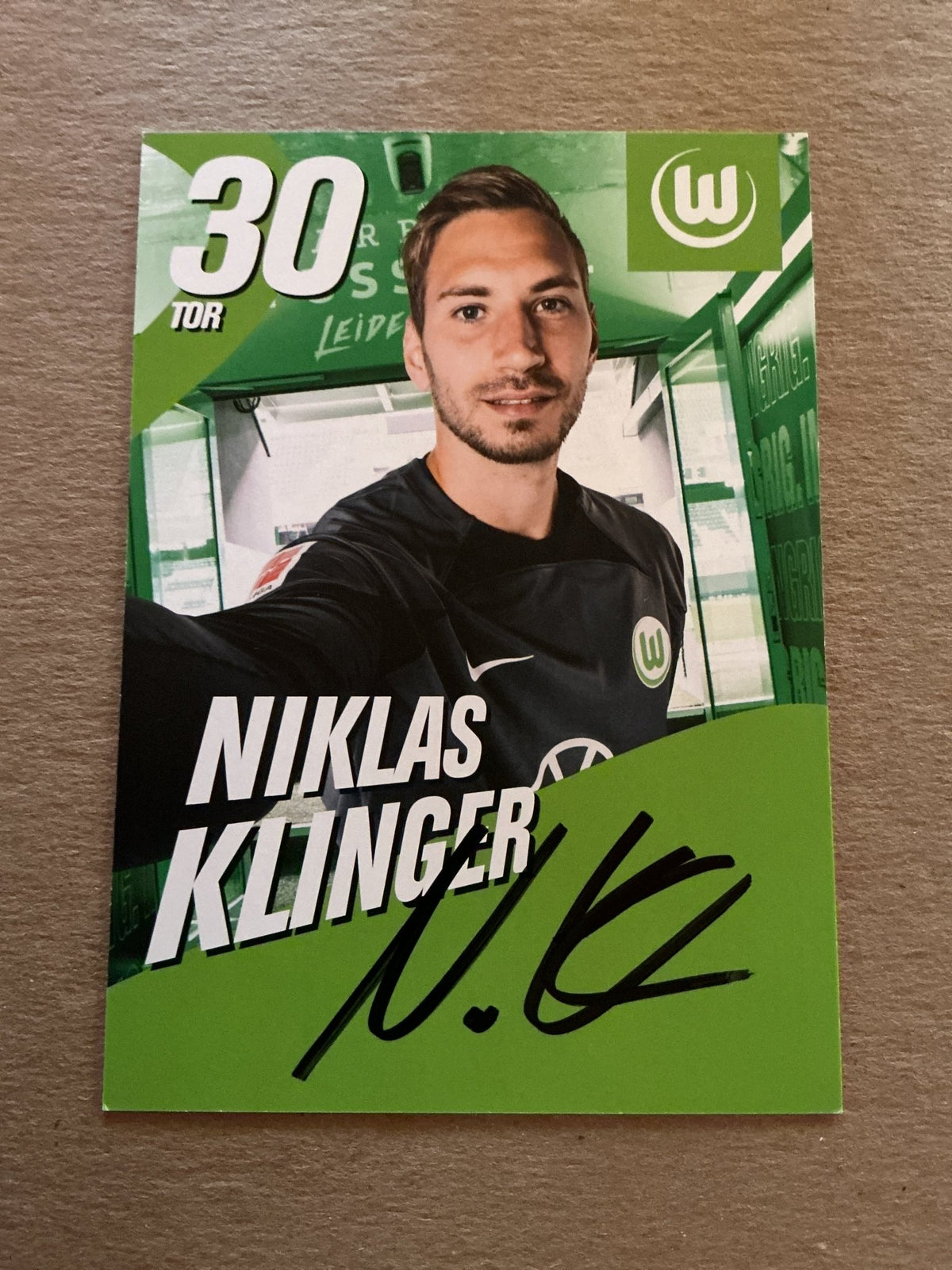 Niklas Klinger, Germany 🇩🇪 VfL Wolfsburg 2022/23 hand signed - Autographs-World