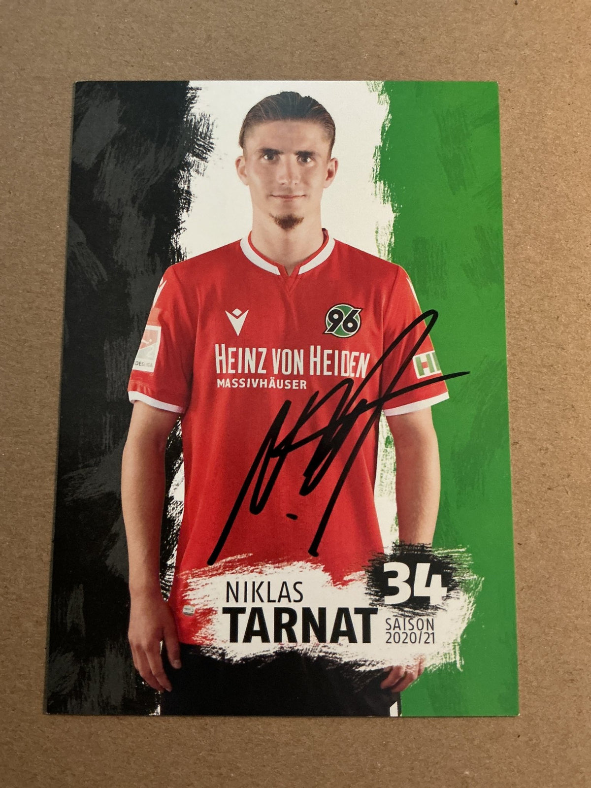 Niklas Tarnat, Germany 🇩🇪 Hannover 96 2020/21 hand signed - Autographs-World
