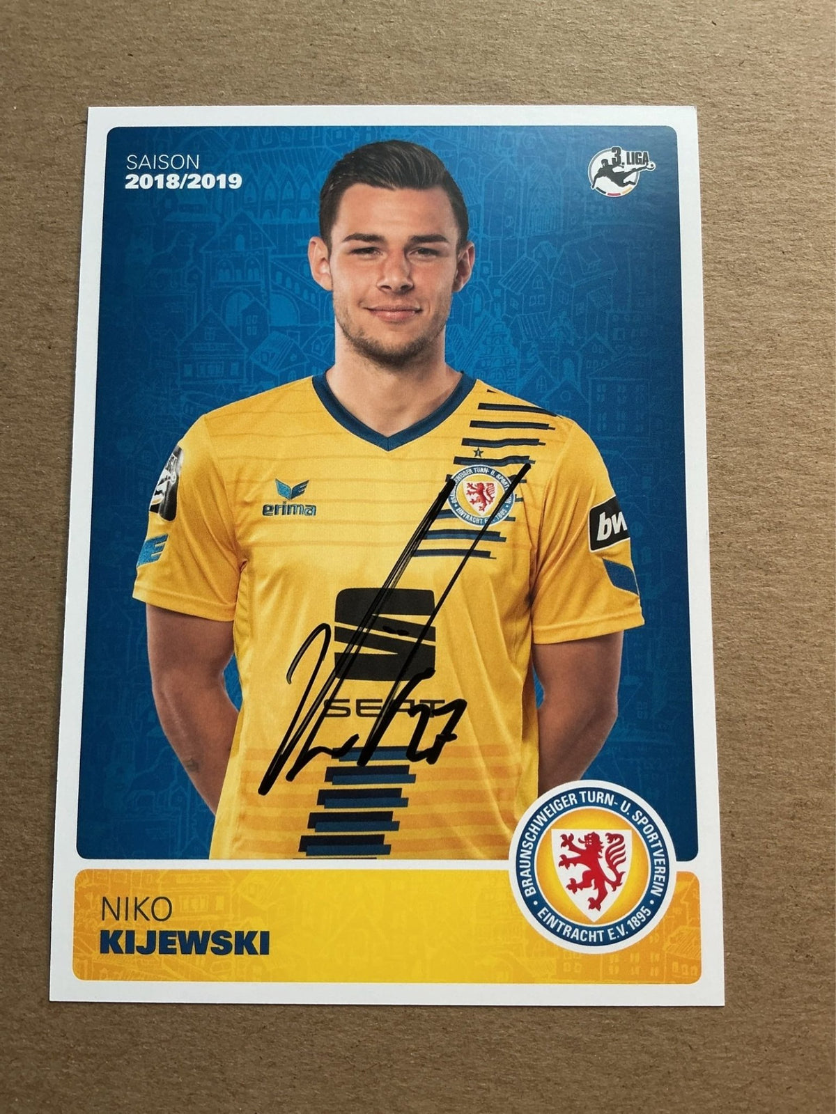 Niko Kijewski, Germany 🇩🇪 Eintracht Braunschweig 2018/19 hand signed - Autographs-World