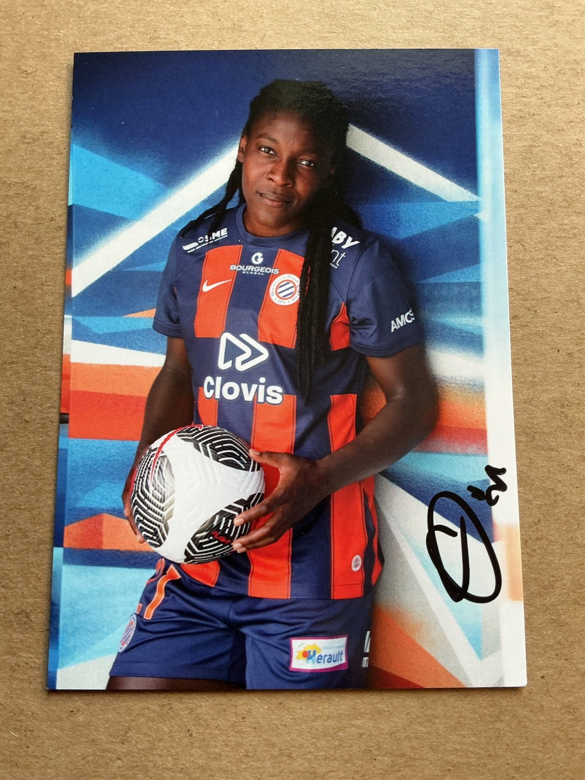 Nina Ngueleu, Cameroon 🇨🇲 Montpellier HSC 2023/24 hand signed - Autographs-World