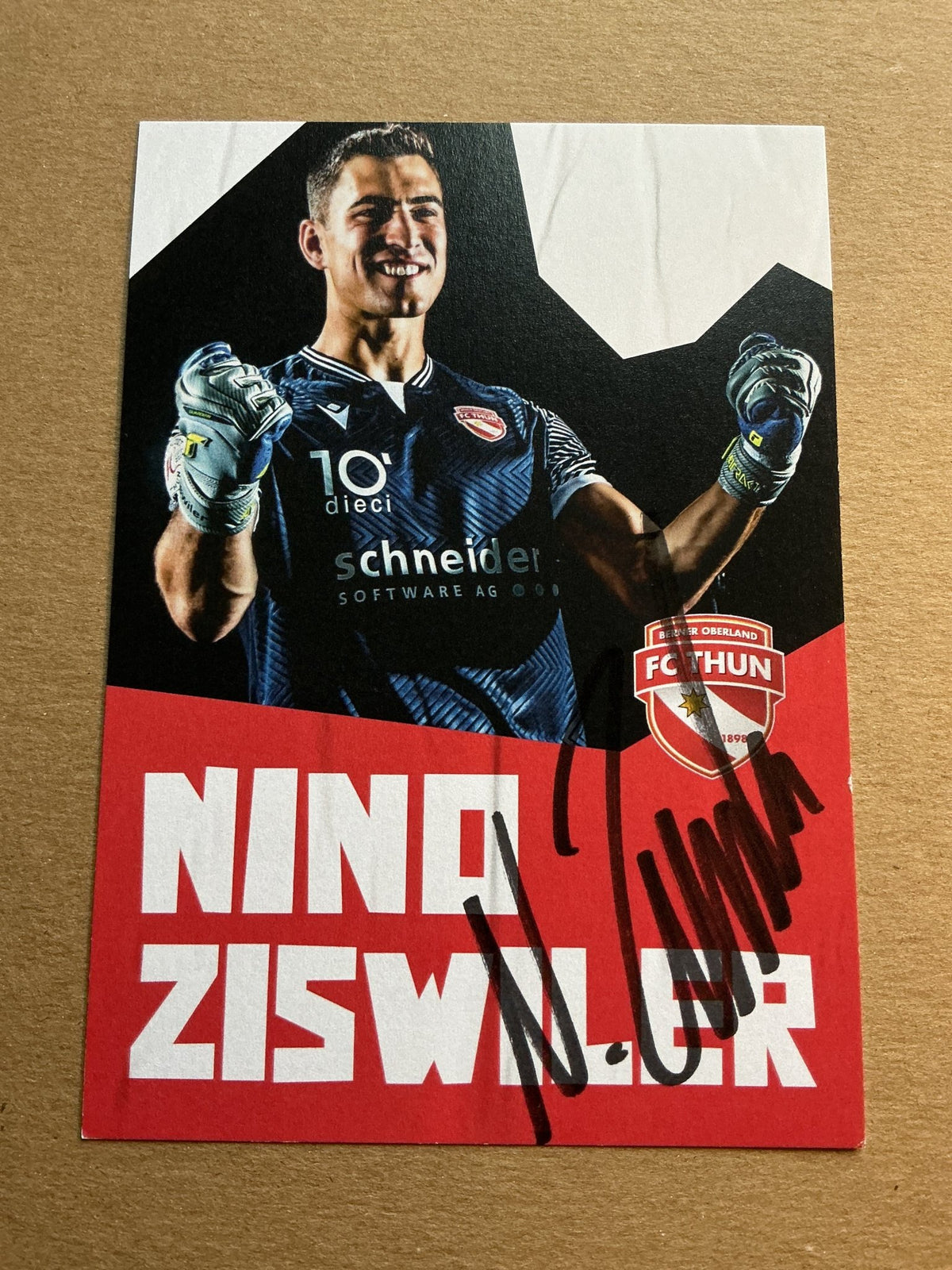 Nino Ziswiler, Switzerland 🇨🇭 FC Thun 2022/23 hand signed - Autographs-World