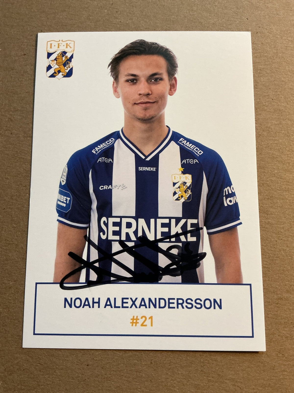 Noah Alexandersson, Sweden 🇸🇪 IFK Göteborg 2021/22 hand signed - Autographs-World