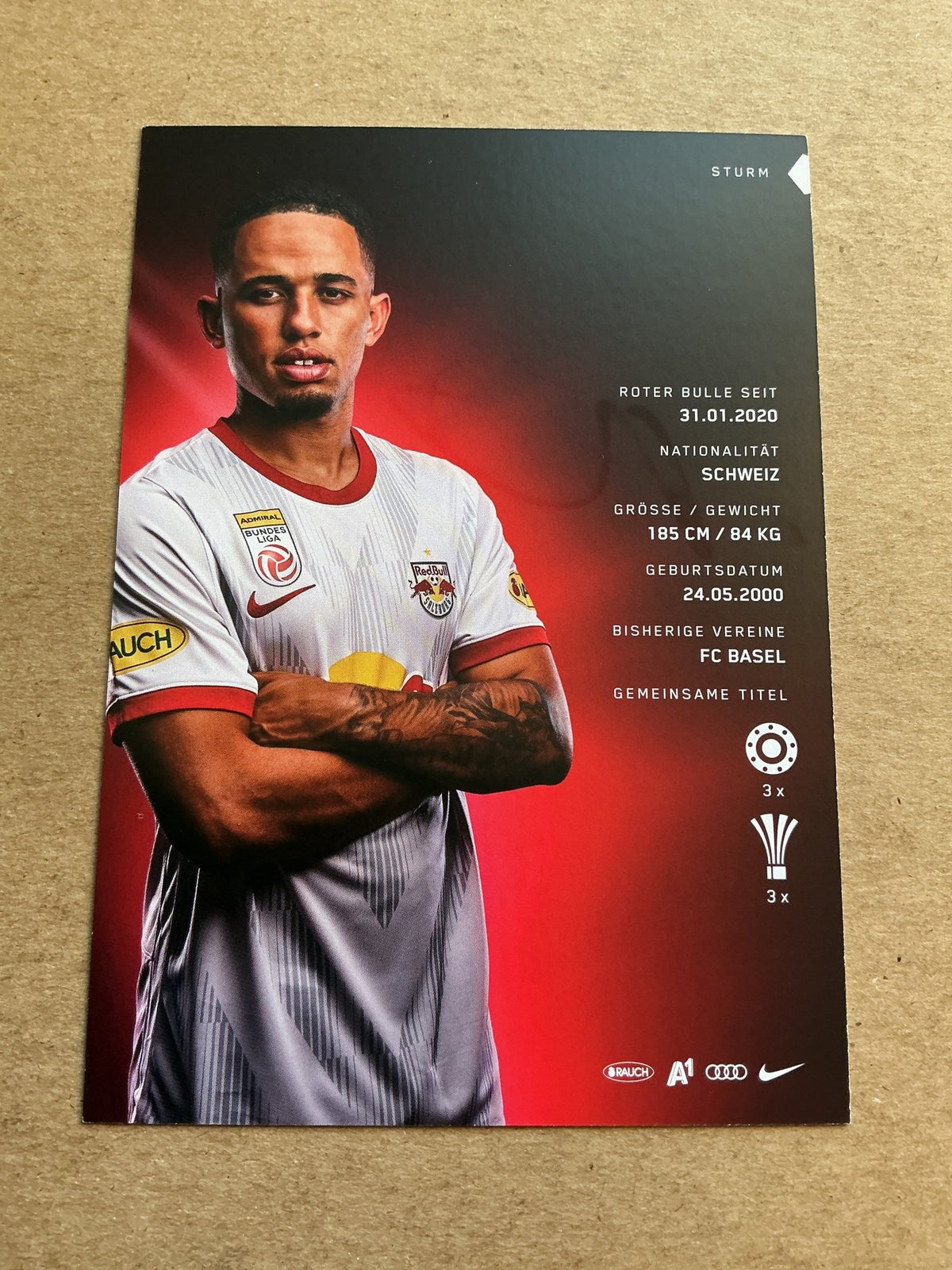 Noah Okafor, Switzerland 🇨🇭 FC Red Bull Salzburg 2022/23 hand signed - Autographs-World