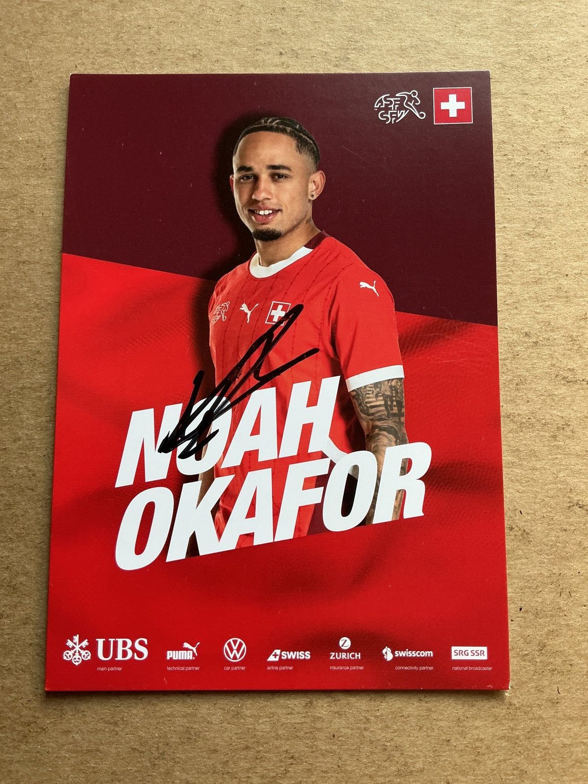 Noah Okafor, Switzerland 🇨🇭UEFA Euro 2024 hand signed - Autographs-World