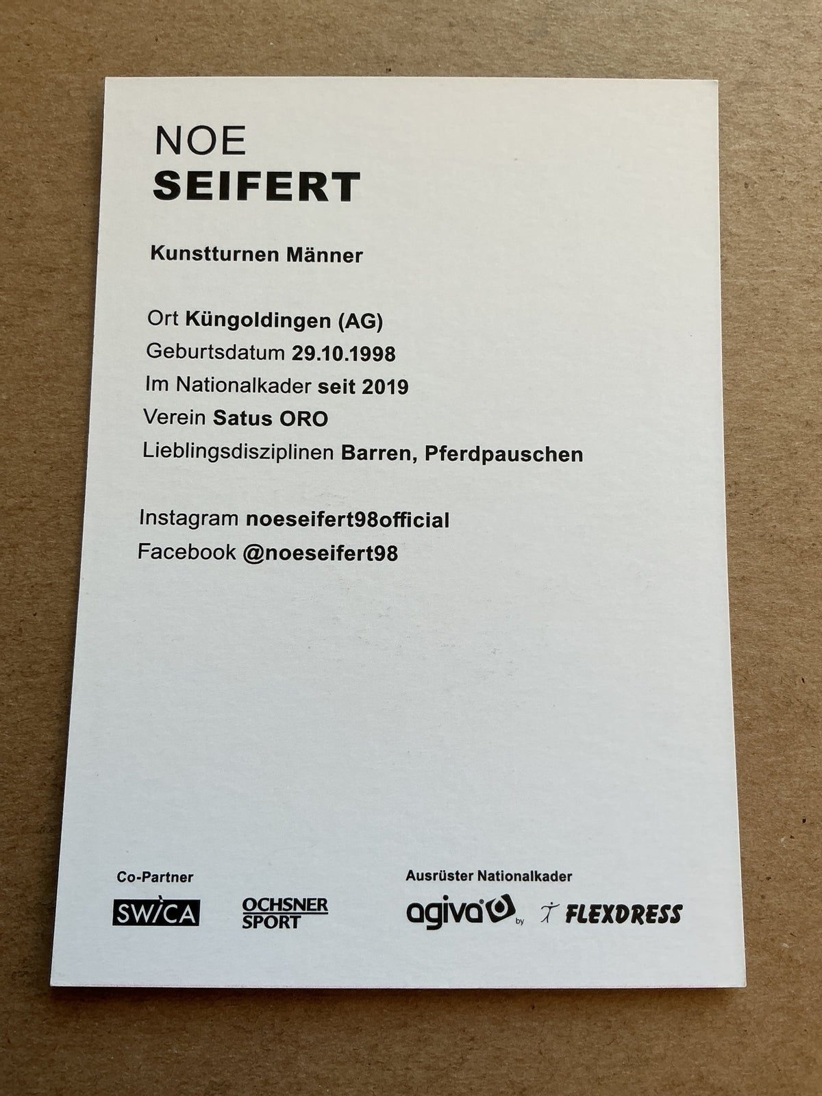 Noe Seifert, Switzerland 🇨🇭Gymnastics Summer Olympics 2024 hand signed - Autographs-World