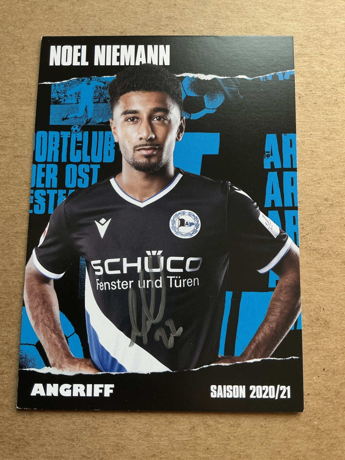 Noel Niemann, Germany 🇩🇪 Arminia Bielefeld 2020/21 hand signed - Autographs-World