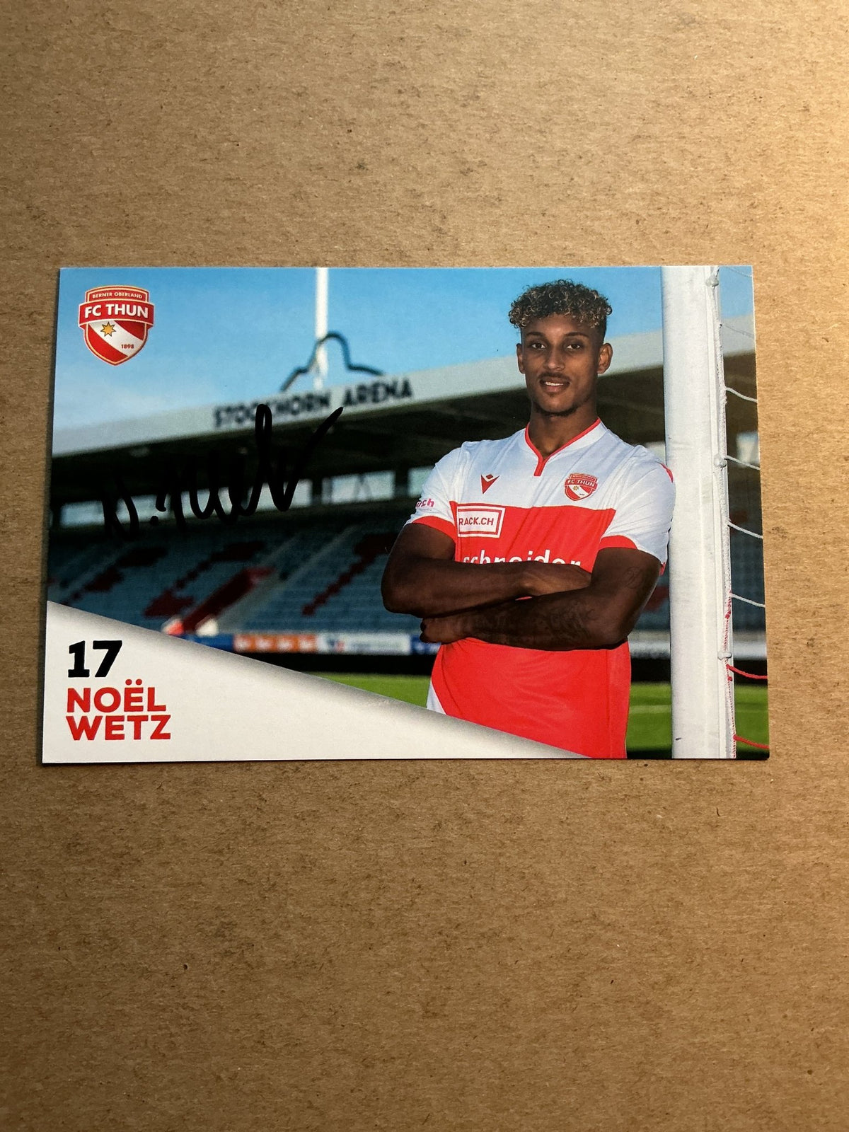 Noël Wetz, Switzerland 🇨🇭 FC Thun 2020/21 hand signed - Autographs-World