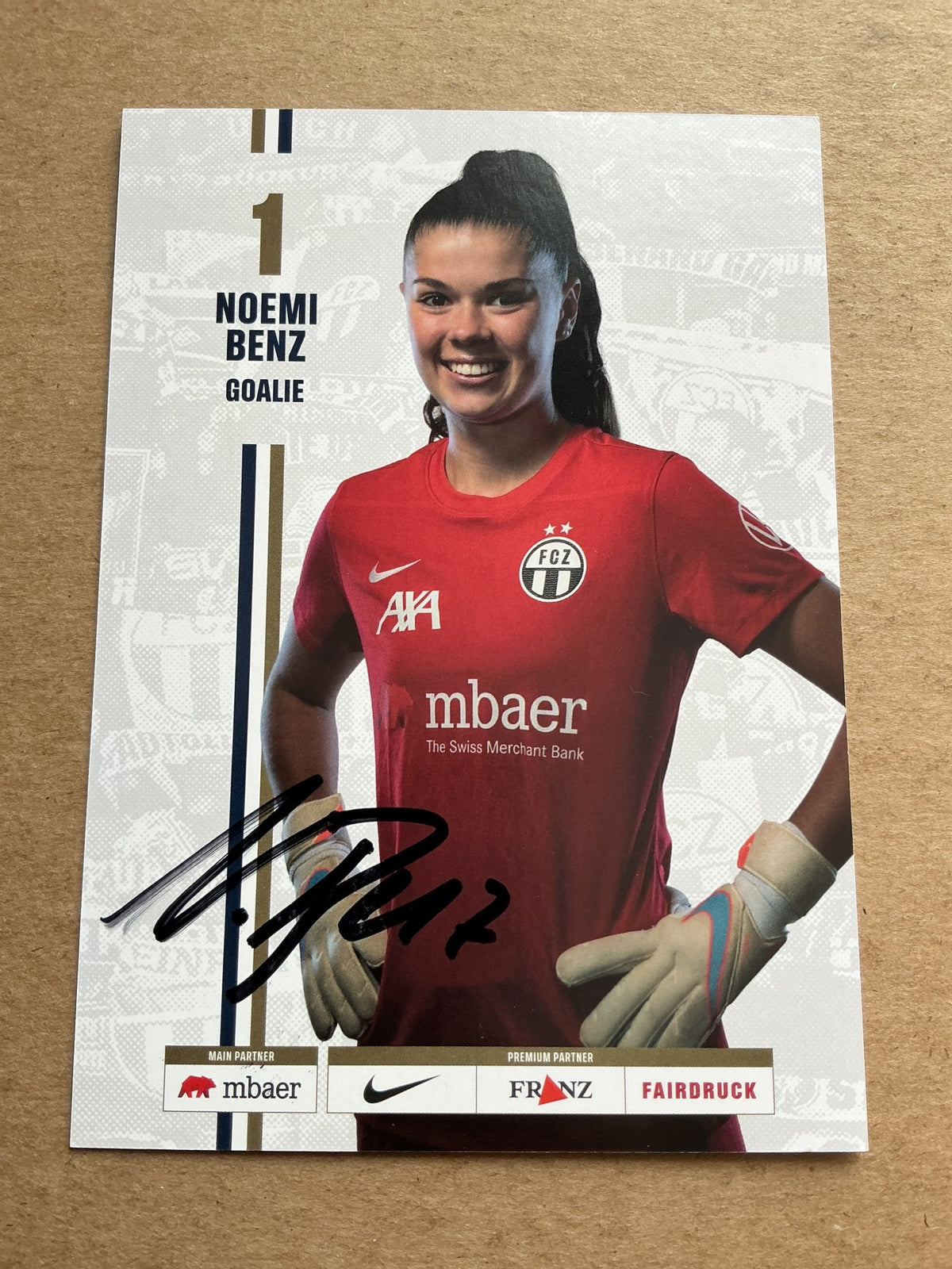 Noemi Benz, Switzerland 🇨🇭 FC Zürich 2023/24 hand signed - Autographs-World