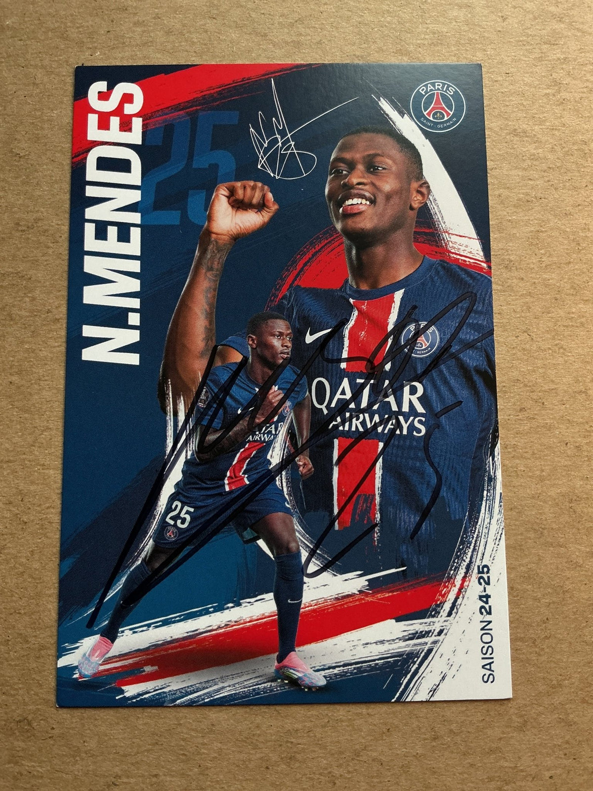 Nuno Mendes, Portugal 🇵🇹 Paris Saint-Germain 2024/25 hand signed - Autographs-World