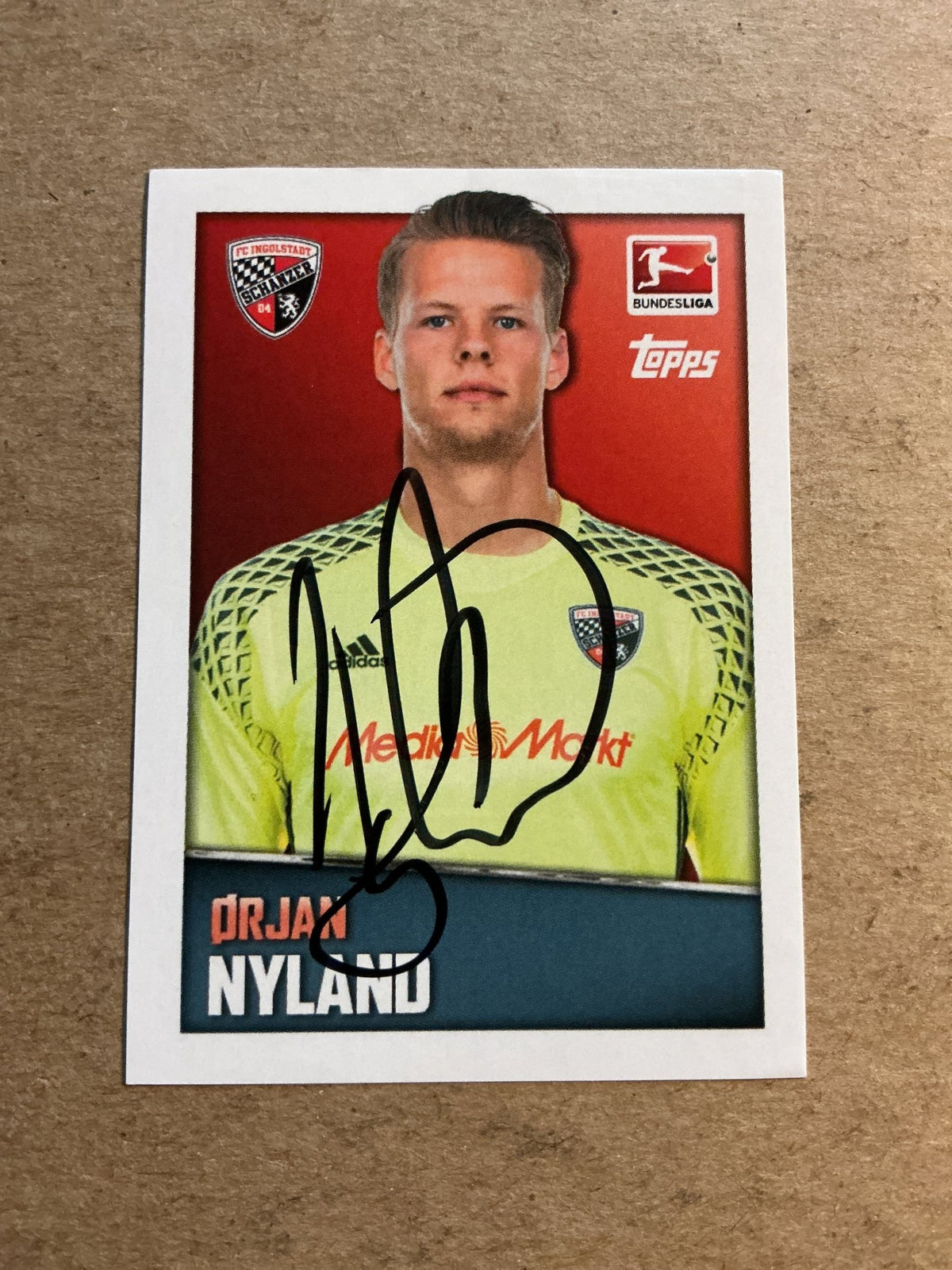 Ørjan Nyland, Norway 🇳🇴 FC Ingolstadt 2016/17 Topps hand signed - Autographs-World