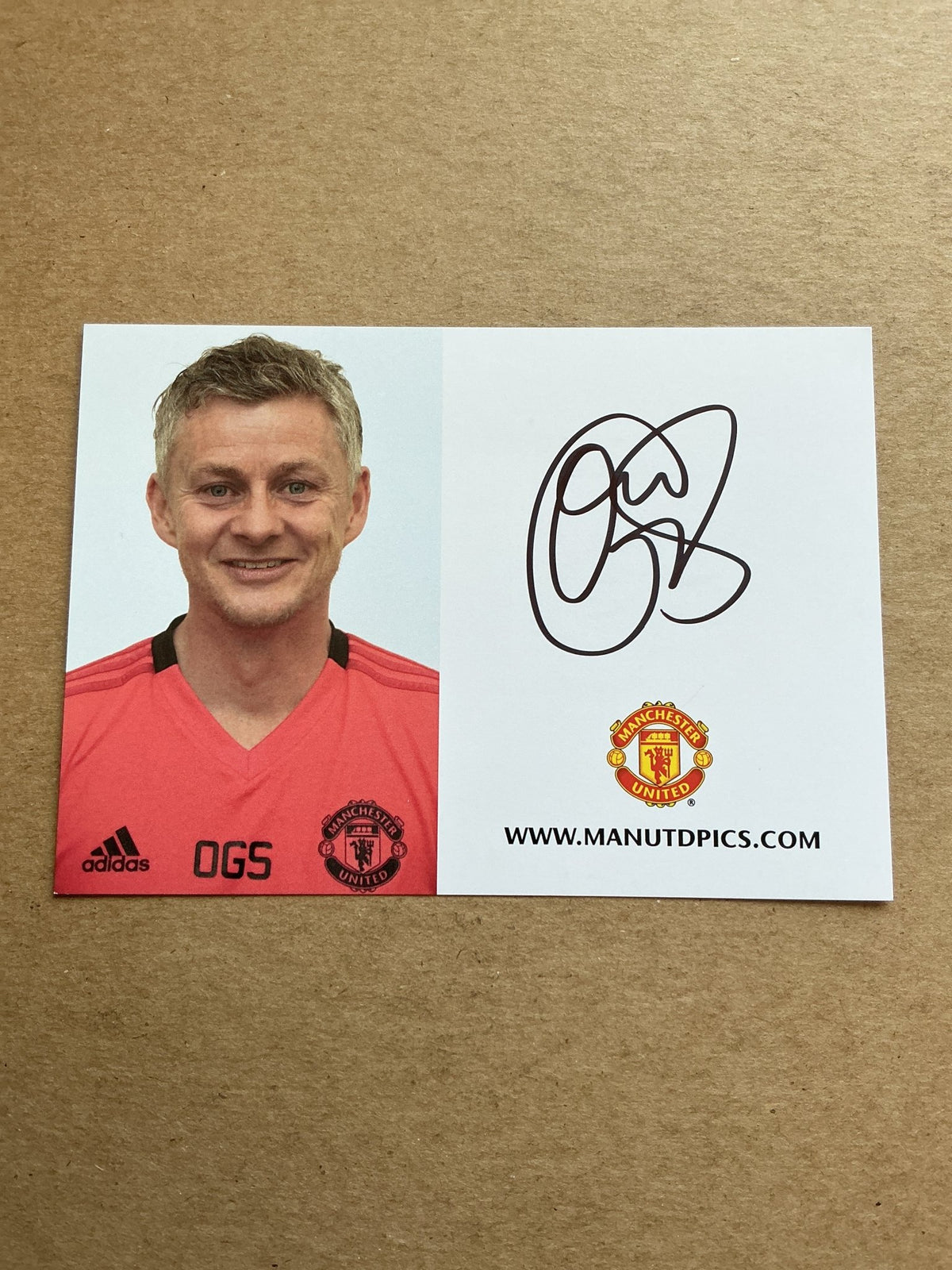 Ole Gunnar Solksjær, Norway 🇳🇴 Manchester United 2018/19 hand signed - Autographs-World