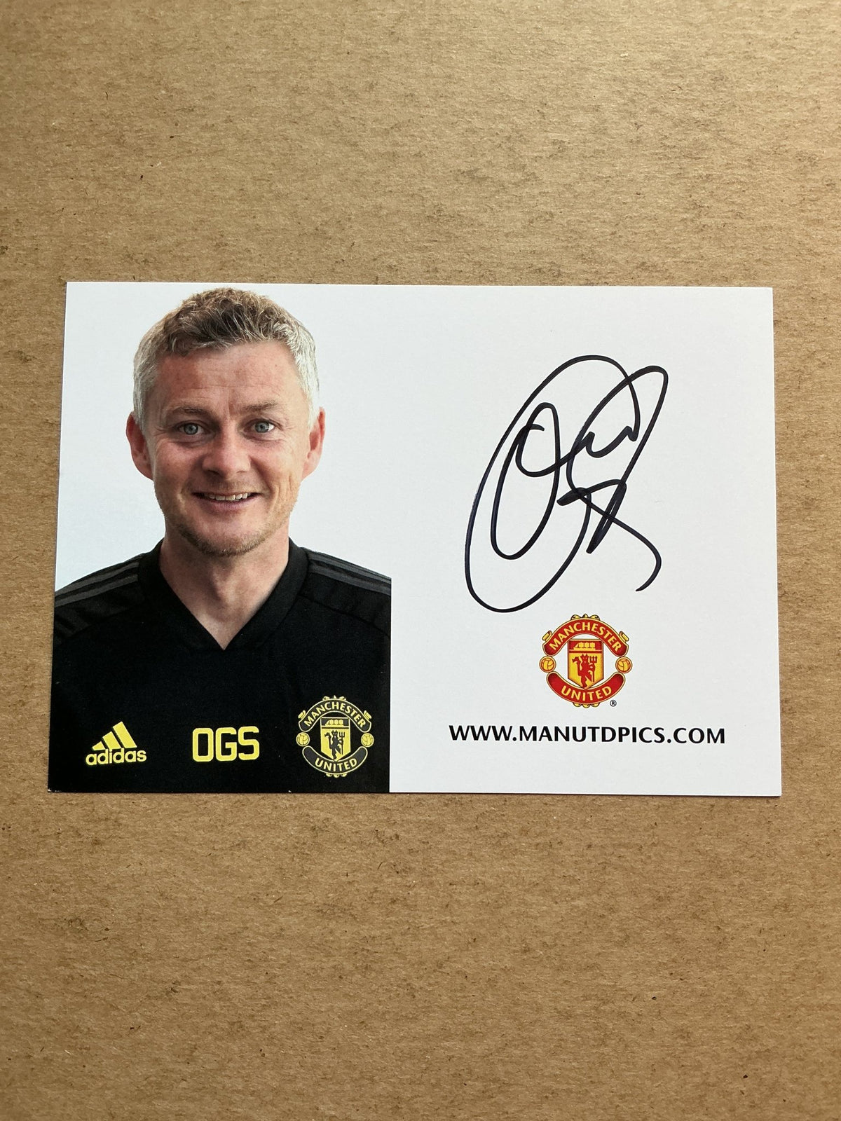 Ole Gunnar Solskjær, Norway 🇳🇴 Manchester United FC 2019/20 hand signed - Autographs-World