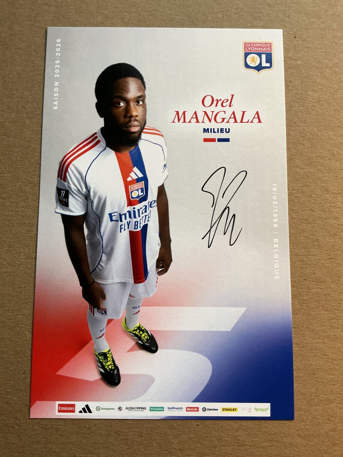 Orel Mangala, Belgium 🇧🇪 Olympique Lyon 2025/26 hand signed - Autographs-World