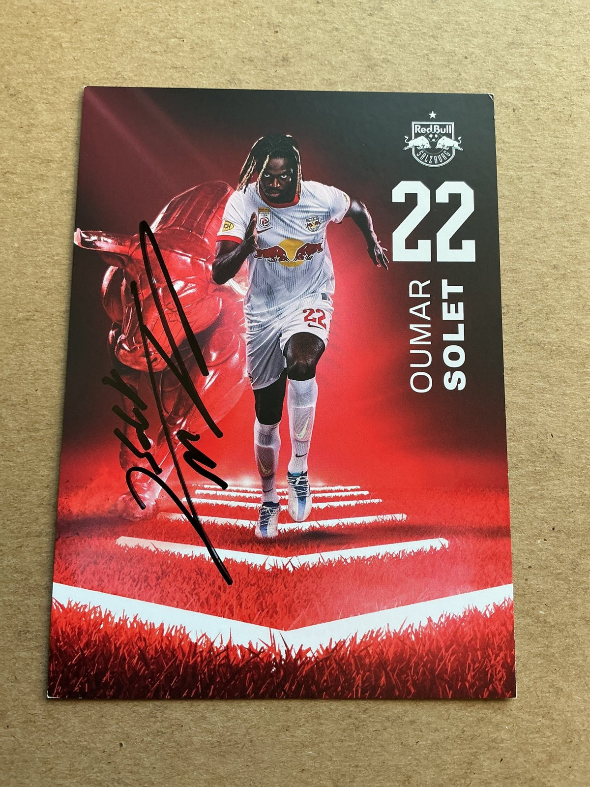 Oumar Solet, France 🇫🇷 FC Red Bull Salzburg 2022/23 hand signed - Autographs-World
