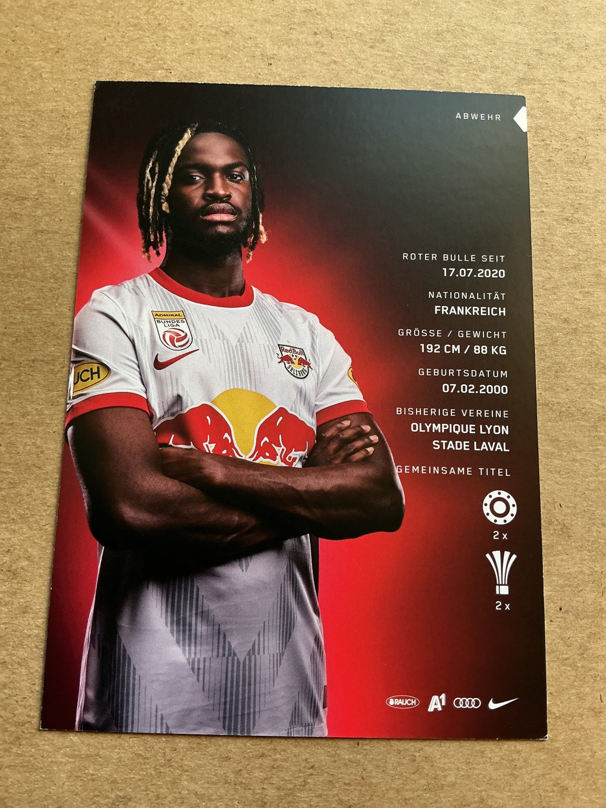 Oumar Solet, France 🇫🇷 FC Red Bull Salzburg 2022/23 hand signed - Autographs-World