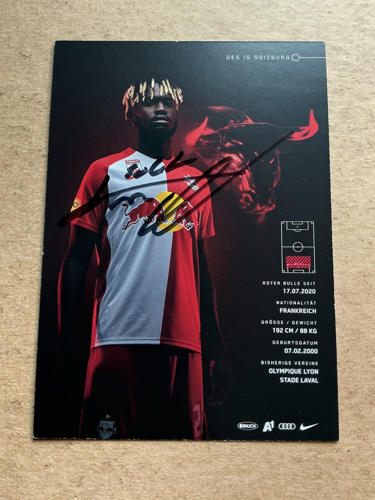 Oumas Solet, France 🇫🇷 Red Bull Salzburg 2020/21 hand signed - Autographs-World