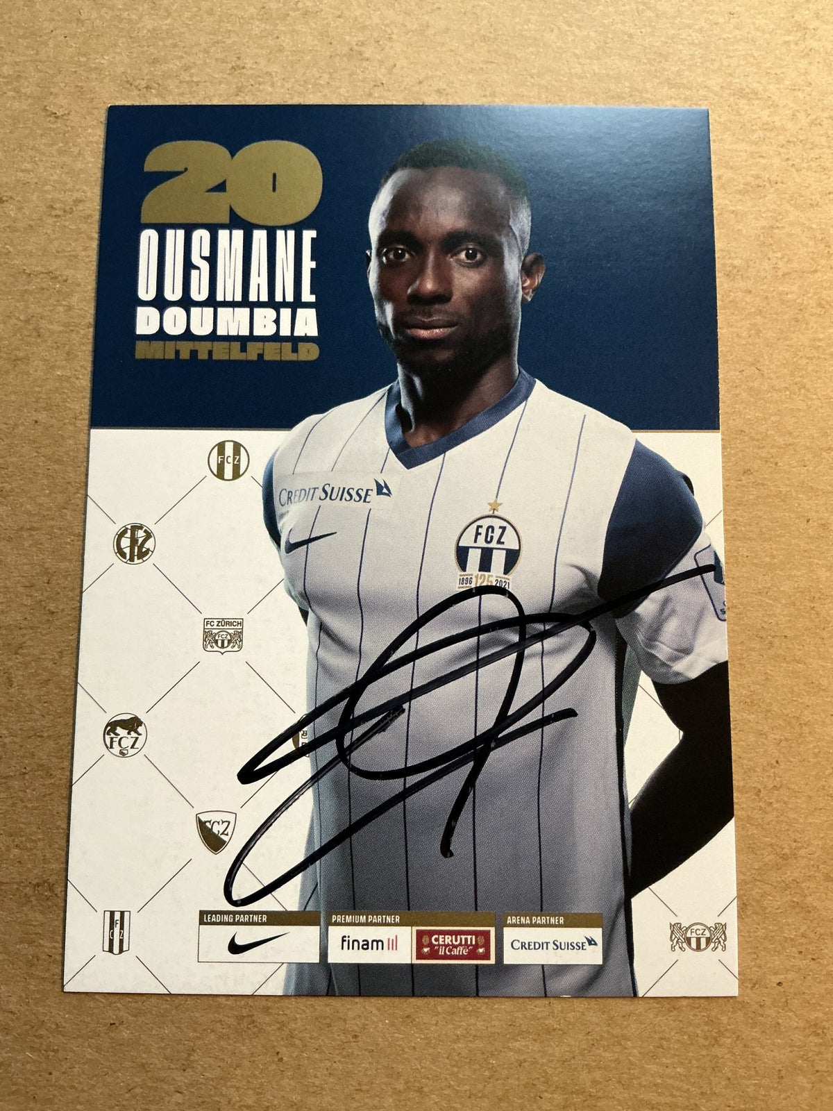Ousmane Doumbia, Ivory Coast 🇨🇮 FC Zürich 2021/22 hand signed - Autographs-World
