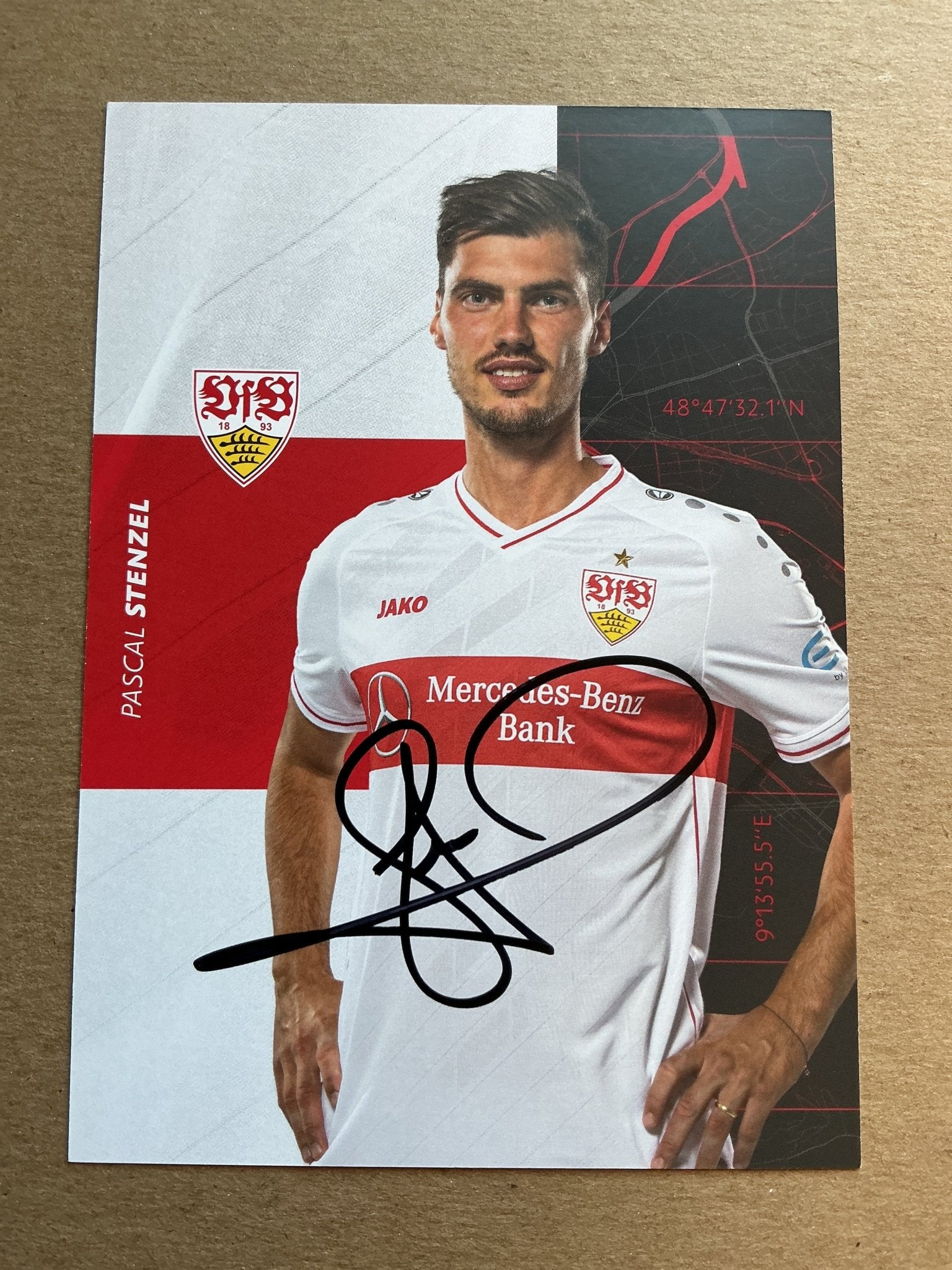 Pascal Stenzel, Germany 🇩🇪 VfB Stuttgart 2020/21 hand signed - Autographs-World