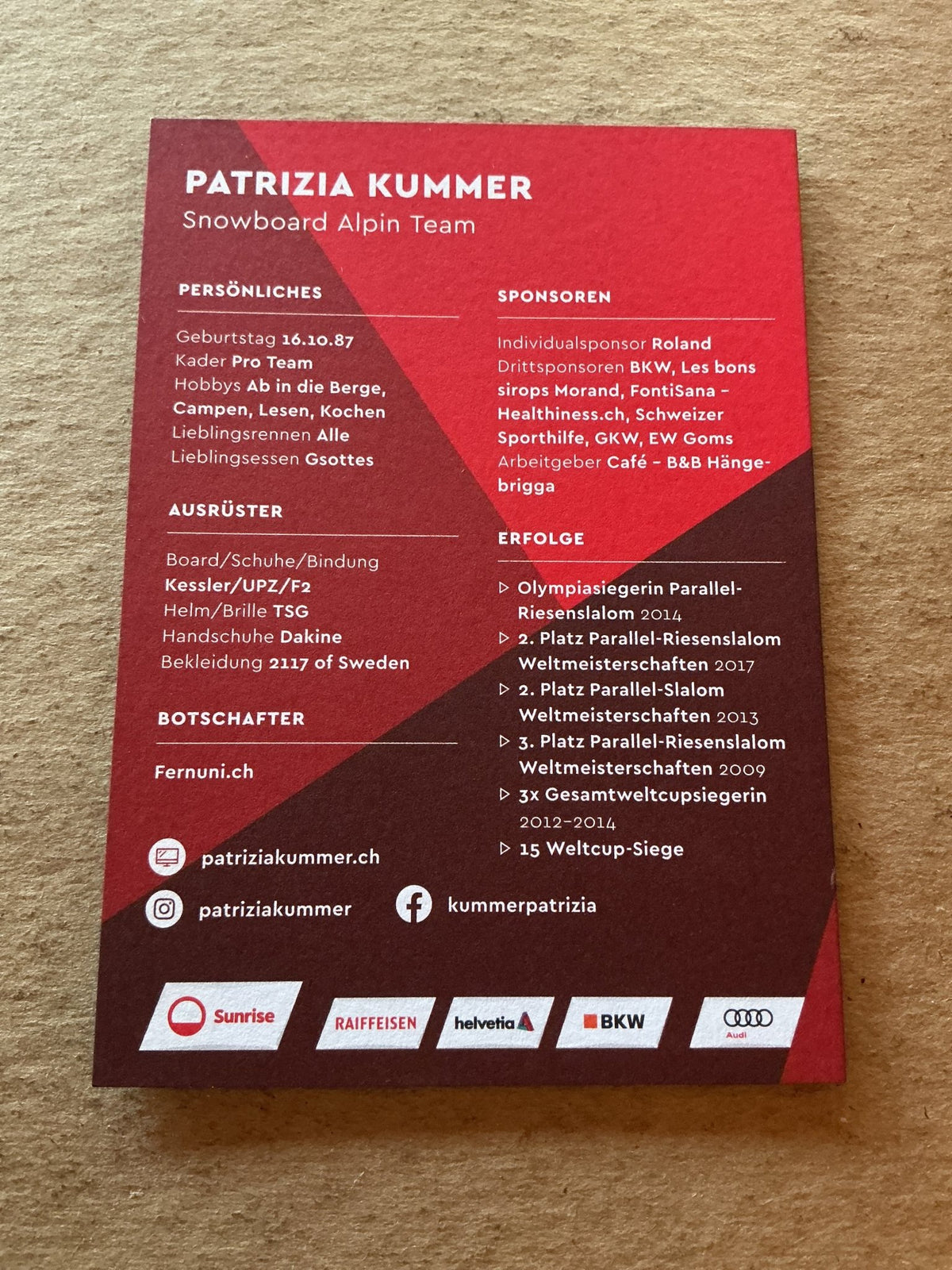 Patrizia Kummer, Switzerland 🇨🇭 Snowboard 2023/24 hand signed - Autographs-World