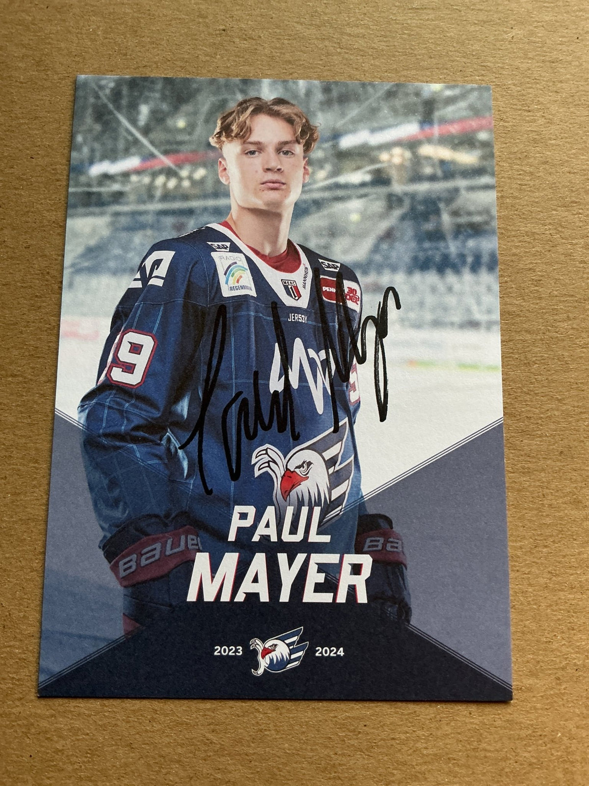 Paul Mayer, Germany 🇩🇪 Adler Mannheim 2023/24 hand signed - Autographs-World