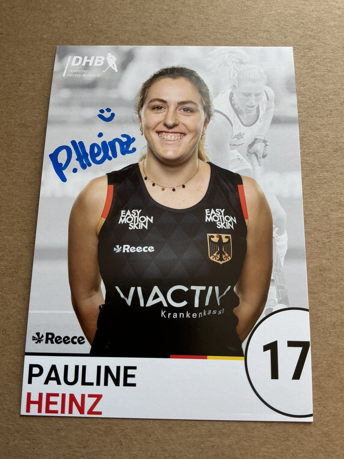 Pauline Heinz, Germany 🇩🇪 Field Hockey Summer Olympics 2024 hand signed - Autographs-World