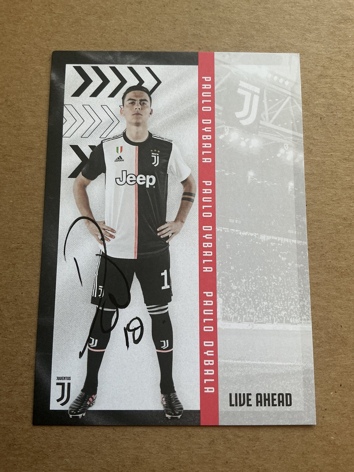 Paulo Dybala, Argentina 🇦🇷 Juventus FC 2019/20 hand signed - Autographs-World