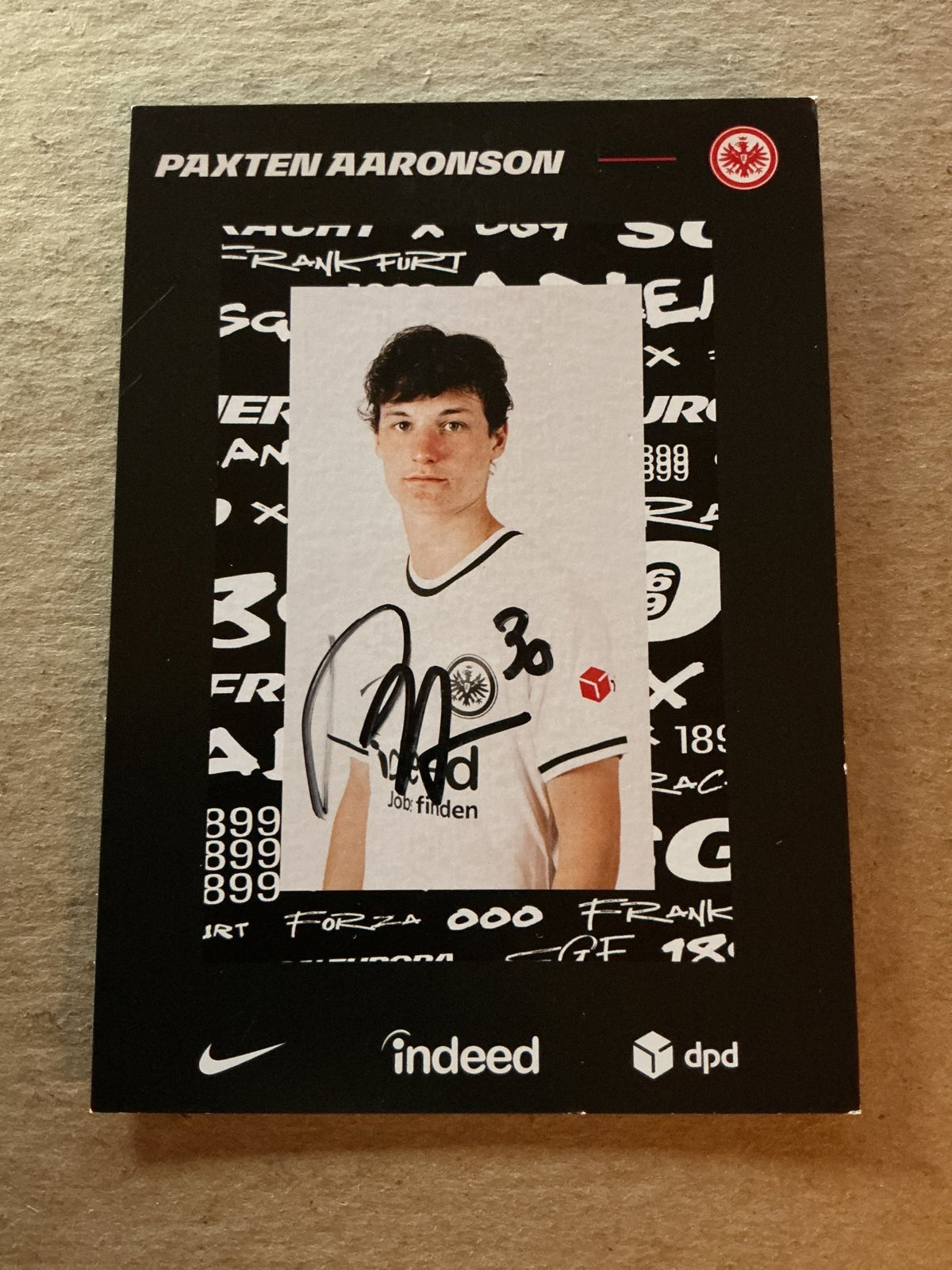 Paxten Aaronson, USA 🇺🇸 Eintracht Frankfurt 2022/23 hand signed - Autographs-World