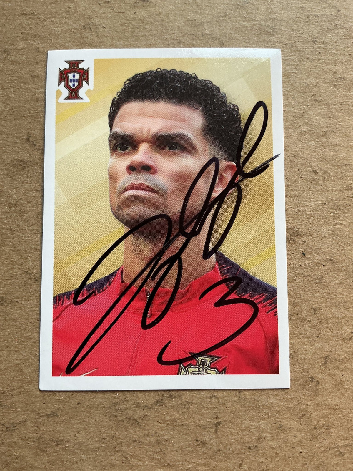 Pepe, Portugal 🇵🇹 FIFA World Cup 2018 Panini hand signed - Autographs-World