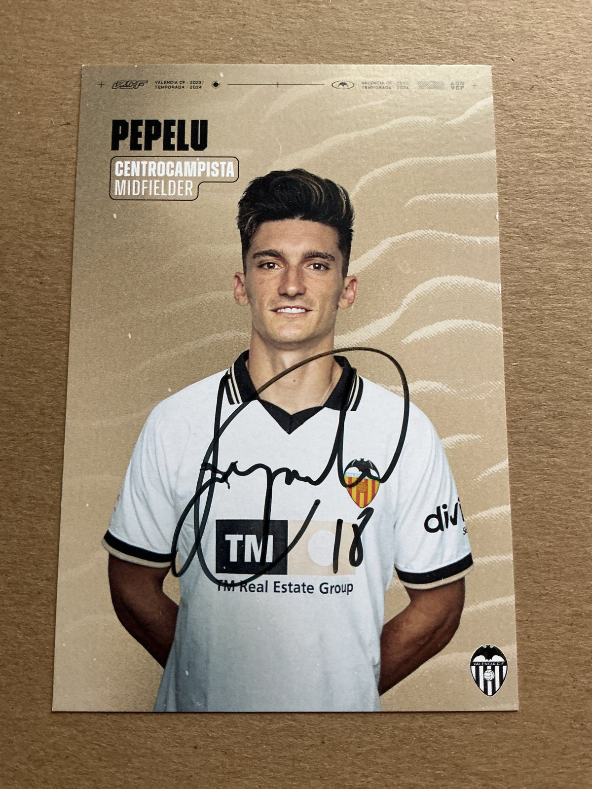Pepelu, Spain 🇪🇸 Valencia CF 2023/24 hand signed - Autographs-World
