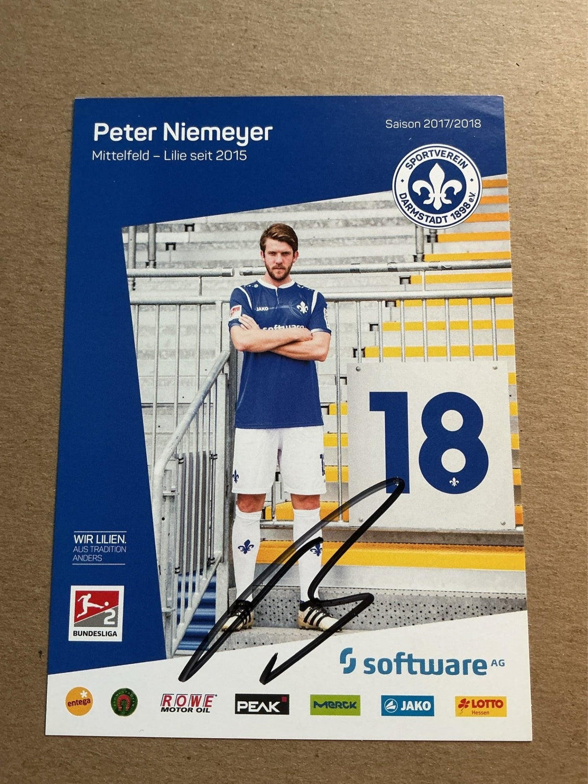 Peter Niemeyer, Germany 🇩🇪 SV Darmstadt 98 2017/18 hand signed - Autographs-World
