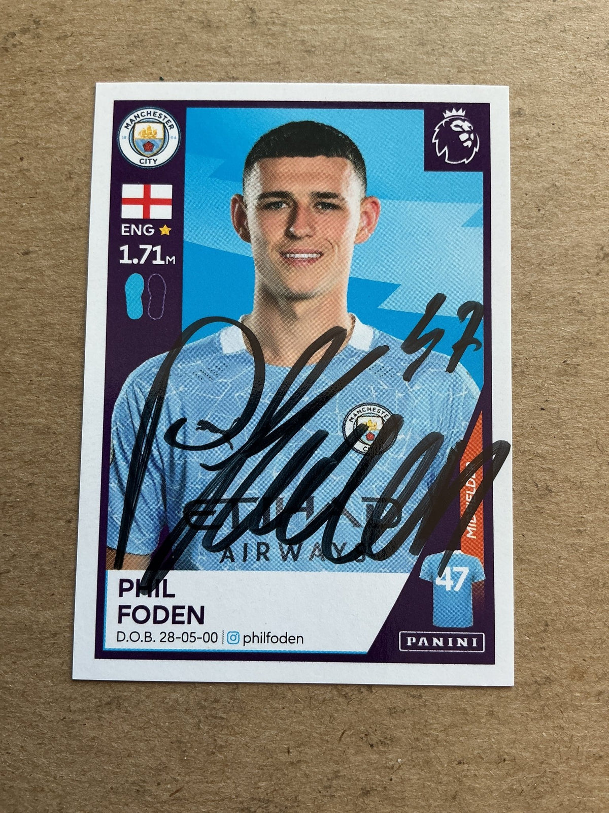 Phil Foden, England 🏴󠁧󠁢󠁥󠁮󠁧󠁿 Manchester City 2021 Panini hand signed - Autographs-World