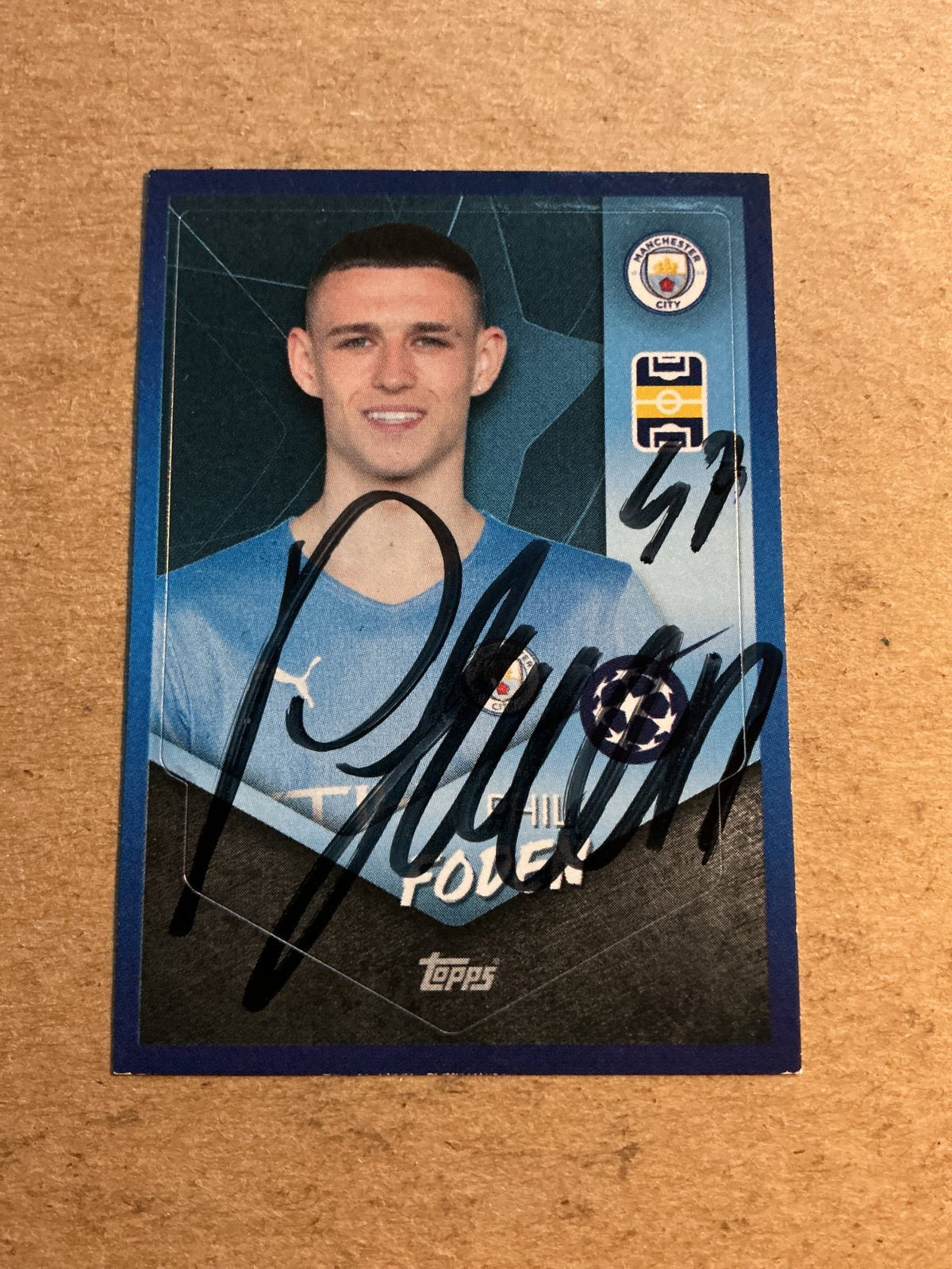 Phil Foden, England 🏴󠁧󠁢󠁥󠁮󠁧󠁿 Manchester City 2021/22 Topps hand signed - Autographs-World