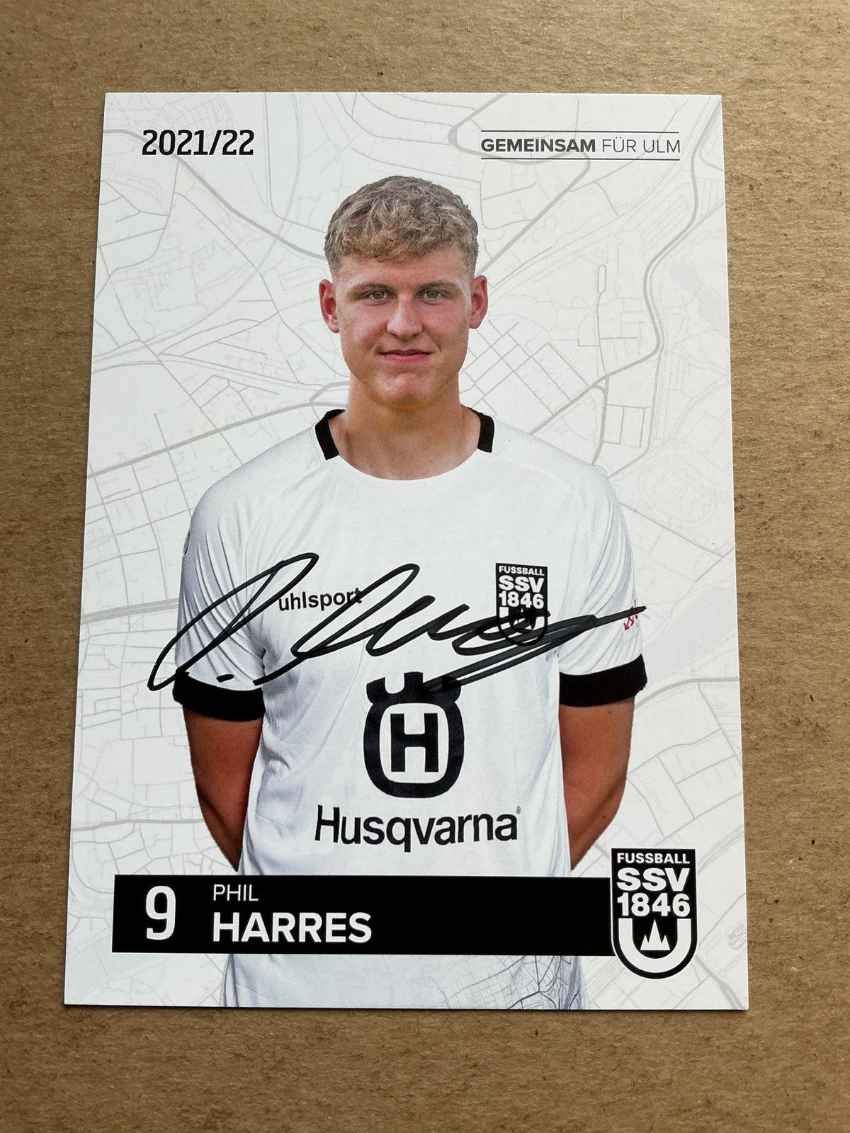 Phil Harres, Germany 🇩🇪 SSV Ulm 1846 2021/22 hand signed - Autographs-World