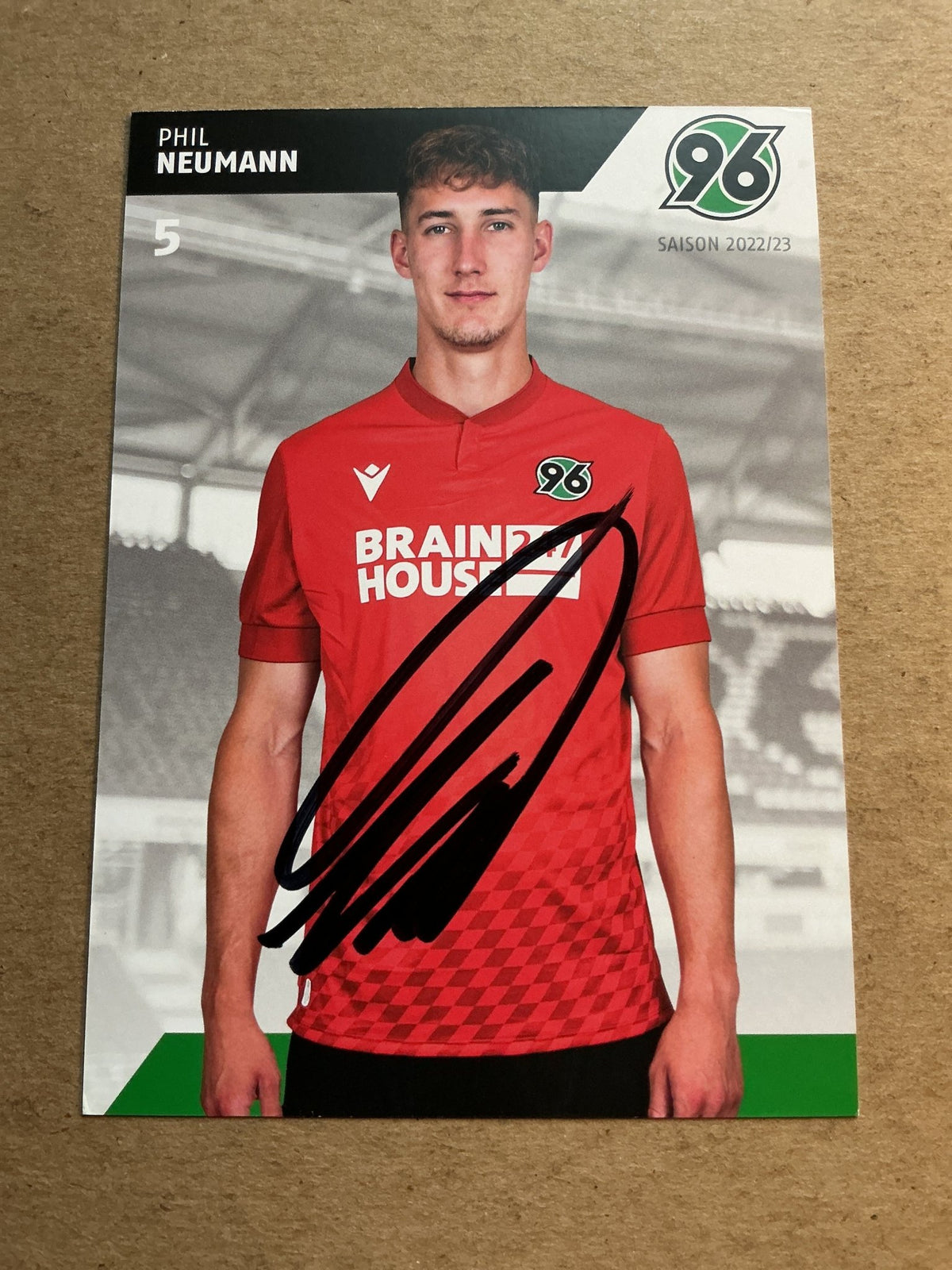 Phil Neumann, Germany 🇩🇪 Hannover 96 2022/23 hand signed - Autographs-World