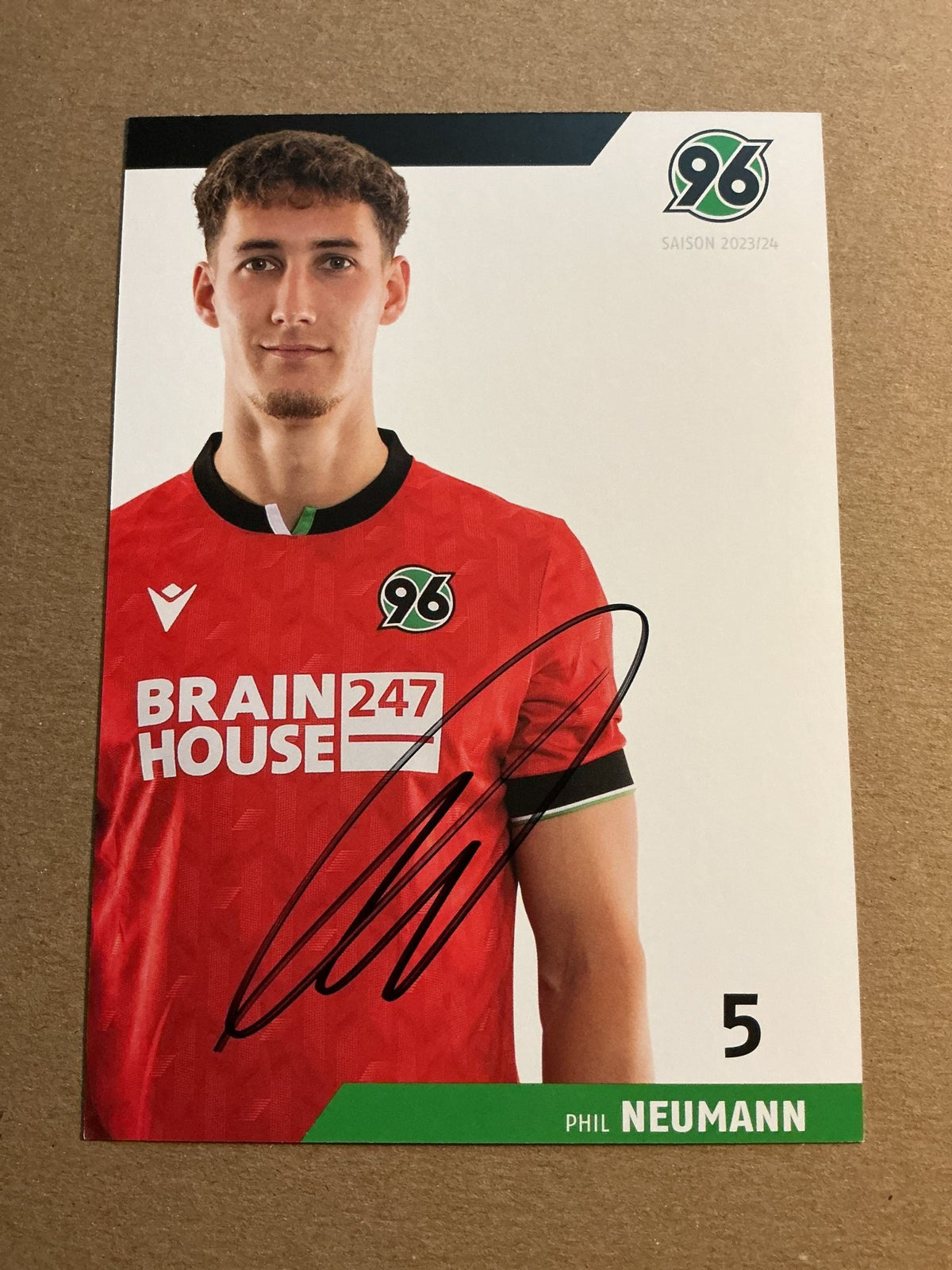 Phil Neumann, Germany 🇩🇪 Hannover 96 2023/24 hand signed - Autographs-World