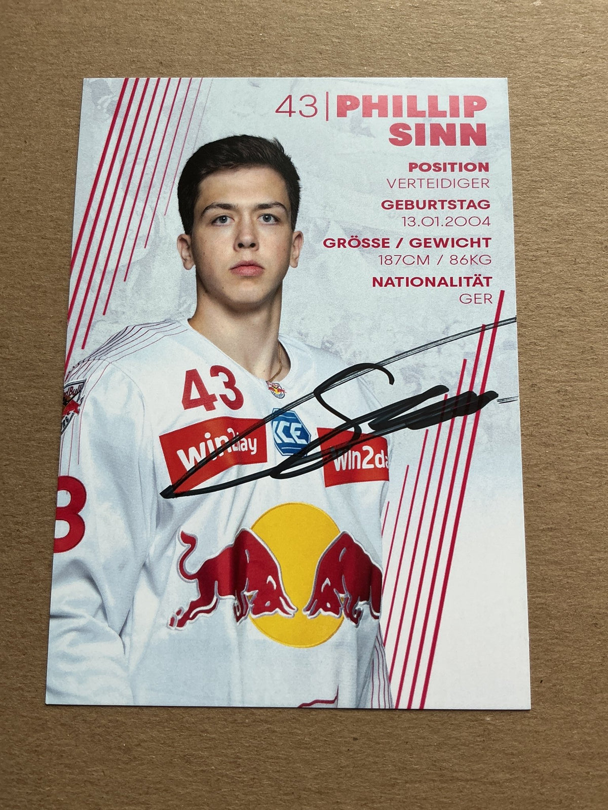 Phillip Sinn, Germany 🇩🇪 EC Red Bull Salzburg 2023/24 hand signed - Autographs-World