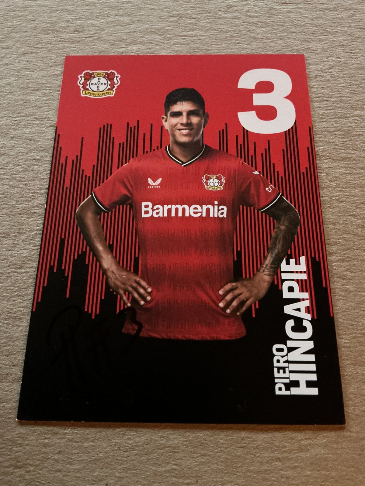 Piero Hincapie, Ecuador 🇪🇨 Bayer 04 Leverkusen 2022/23 hand signed - Autographs-World