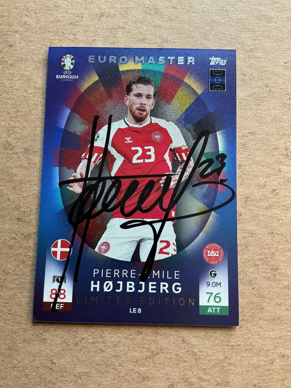Pierre-Emile Højberg, Denmark 🇩🇰 UEFA Euro 2024 hand signed - Autographs-World